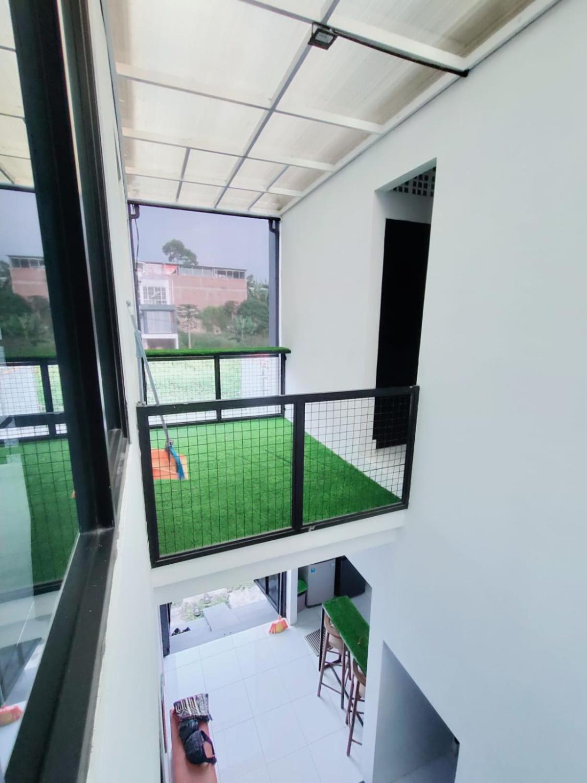 Three-Bedroom Villa - Photo 29