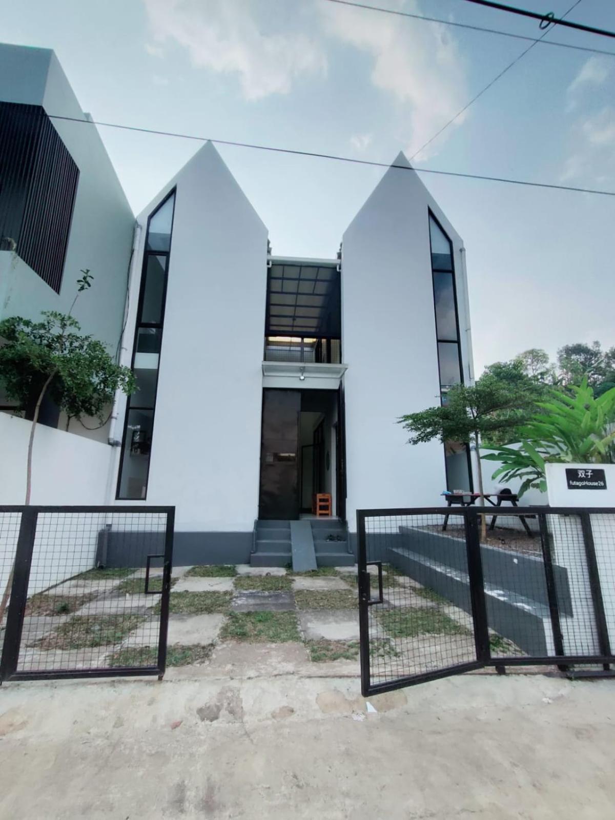 Three-Bedroom Villa - Photo 21