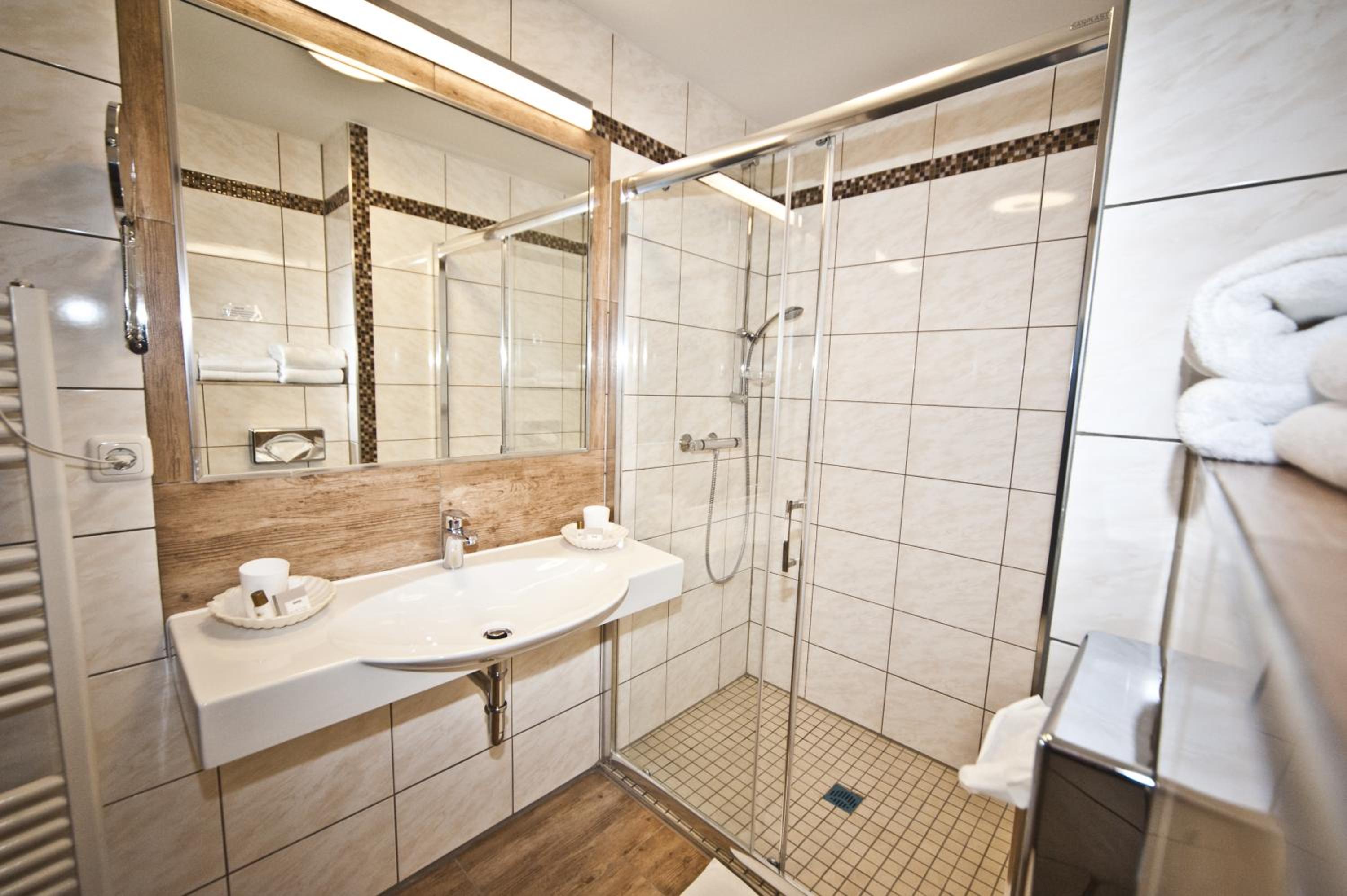 Single Room photo 3