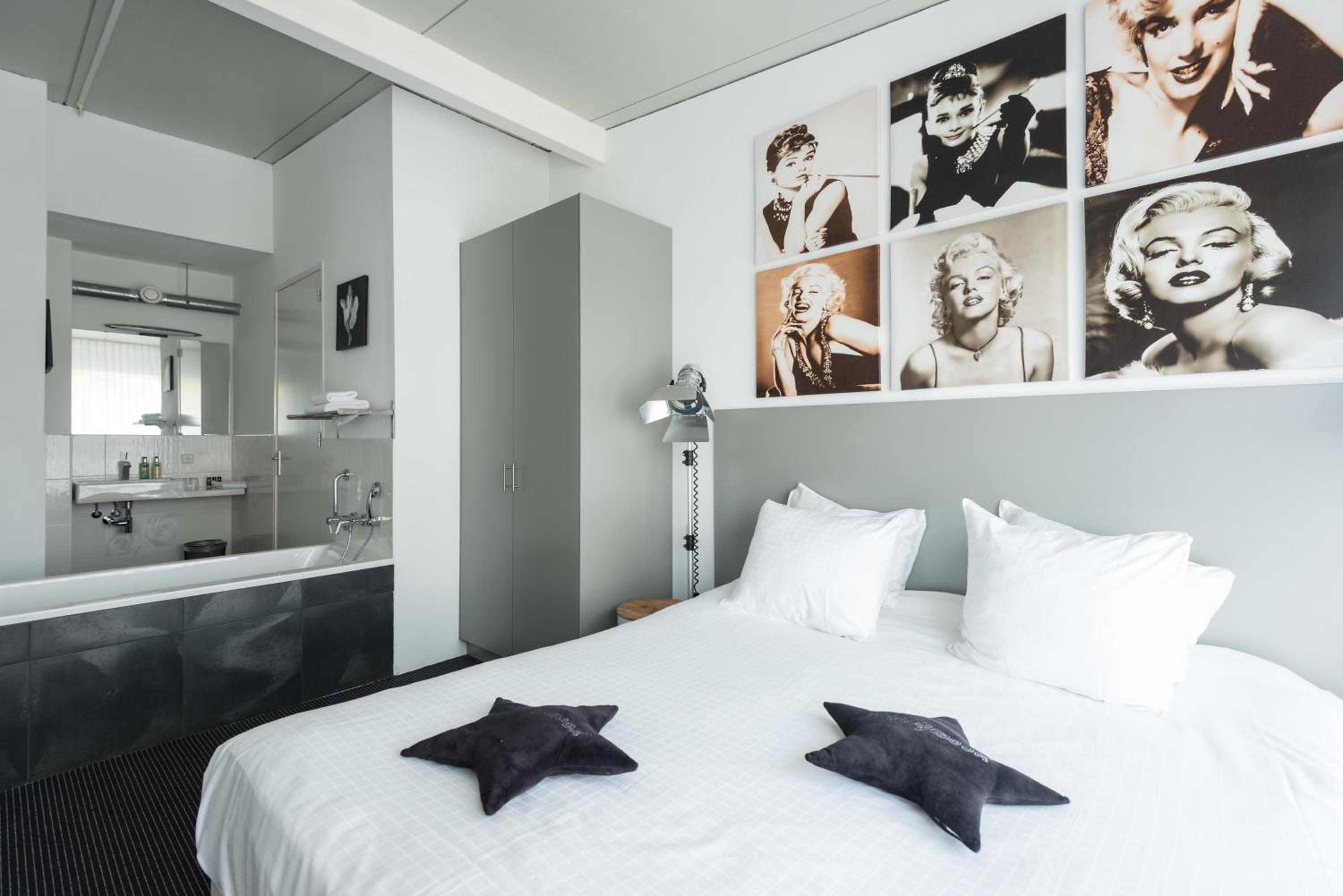 Double Room photo 3