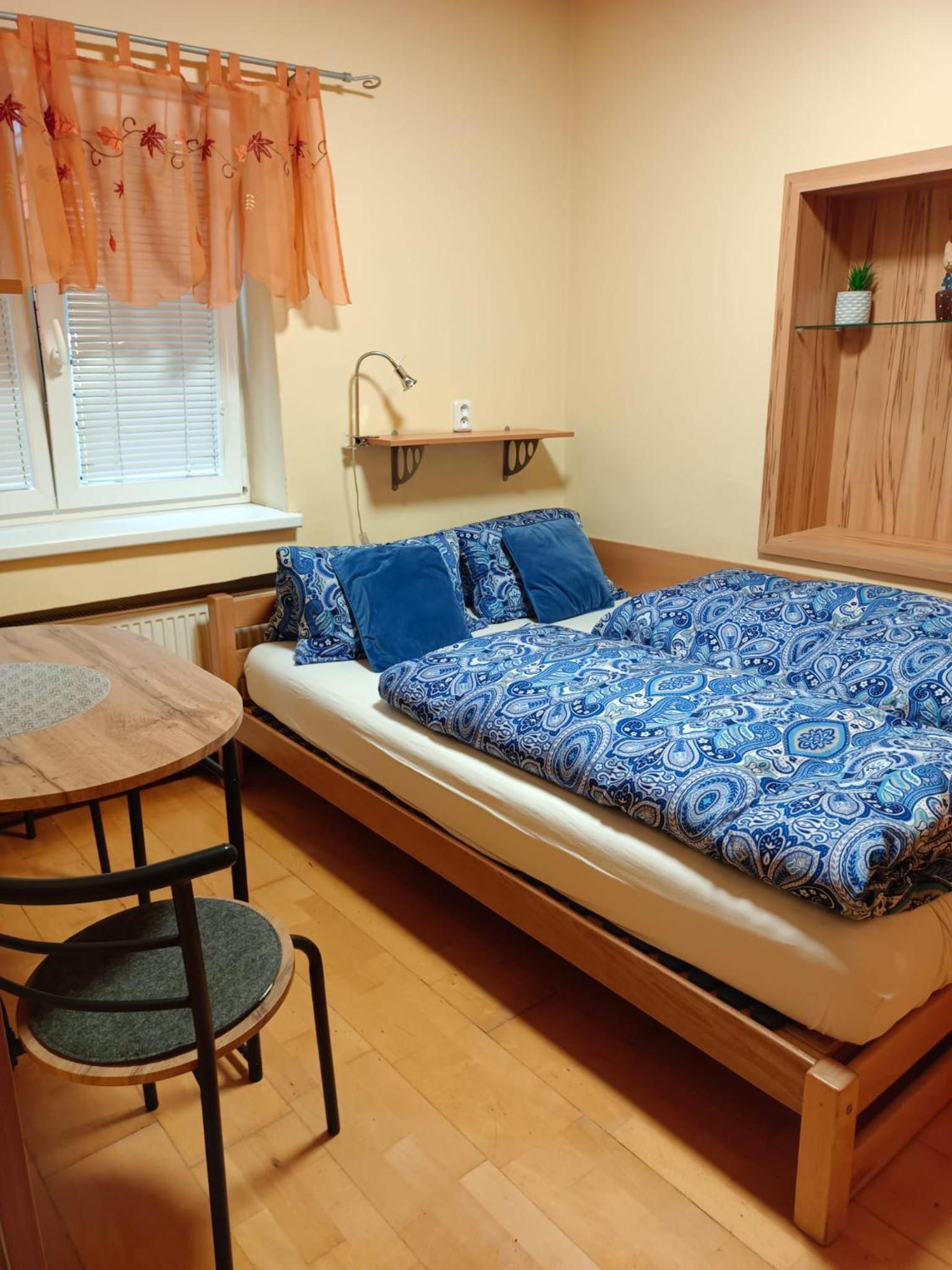 Very Small Double Room (7 m2) photo 1