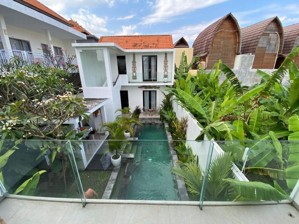 Double Room with Balcony - Photo 7