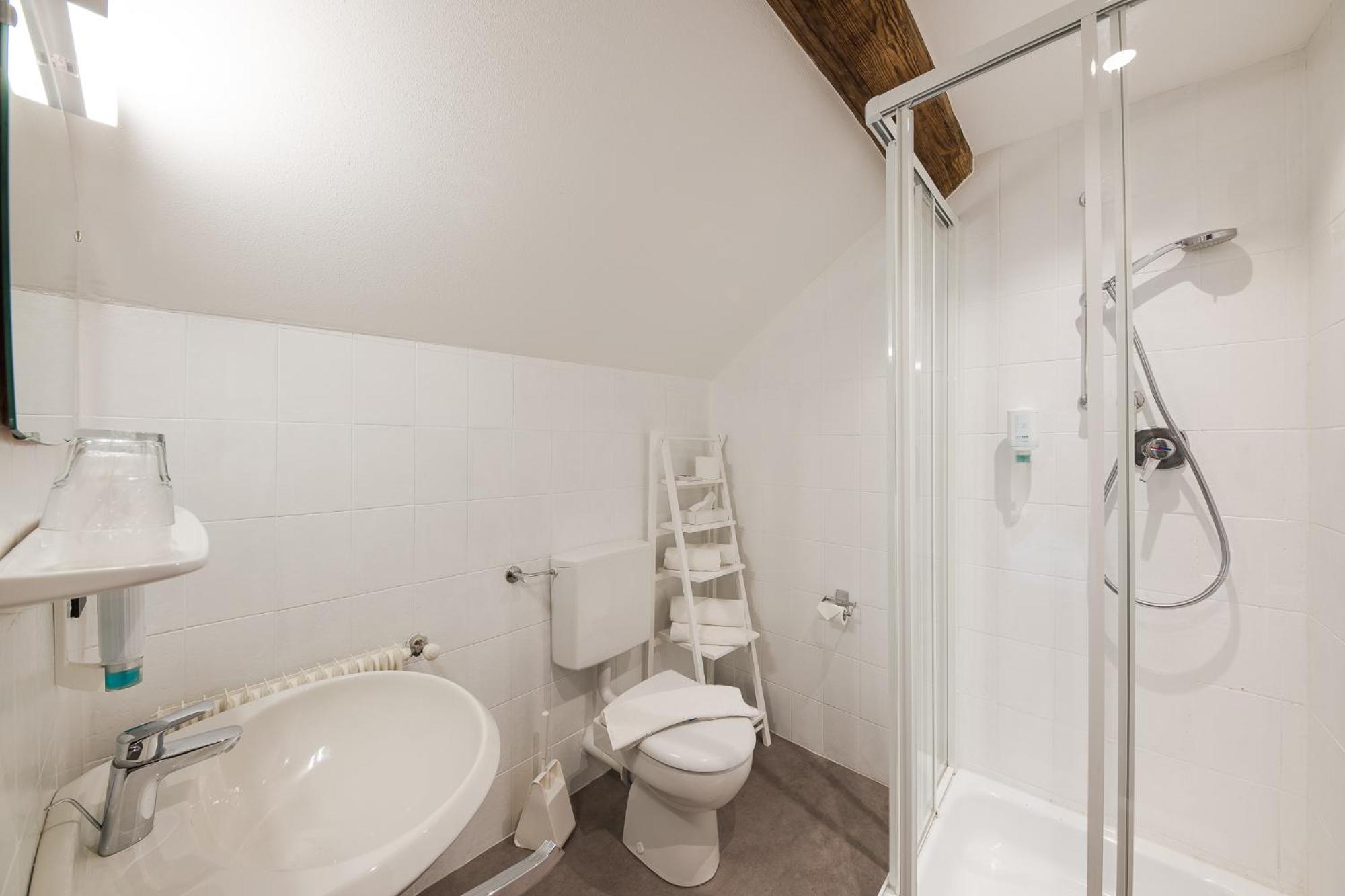 Double Room - Attic - Photo 3