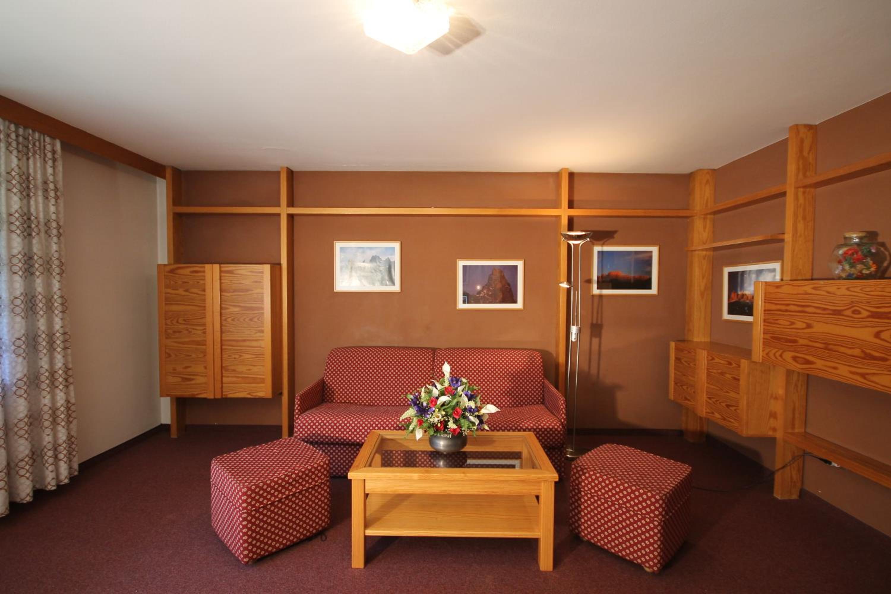 Apartment photo 1