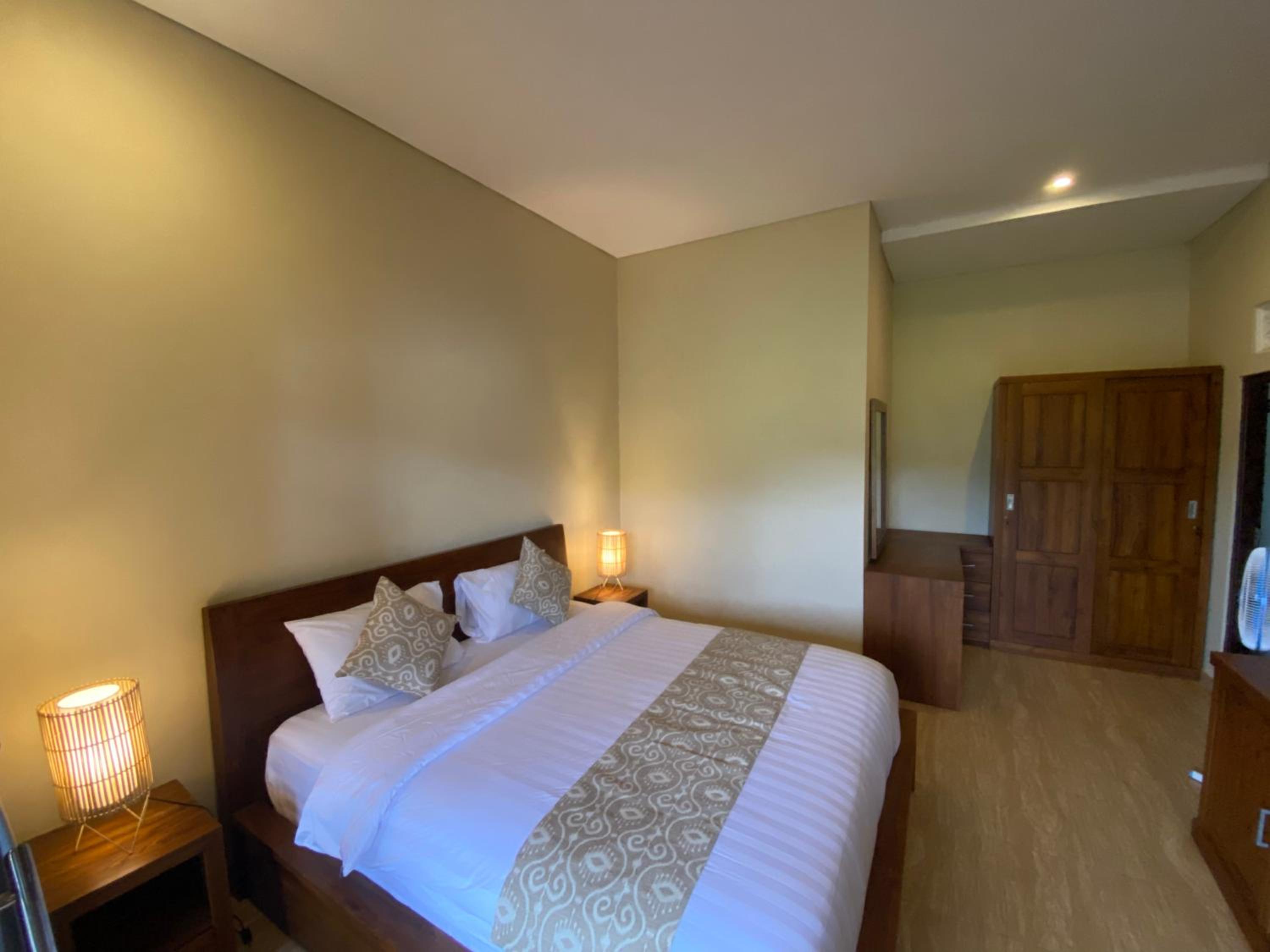 Double Room - Photo 3
