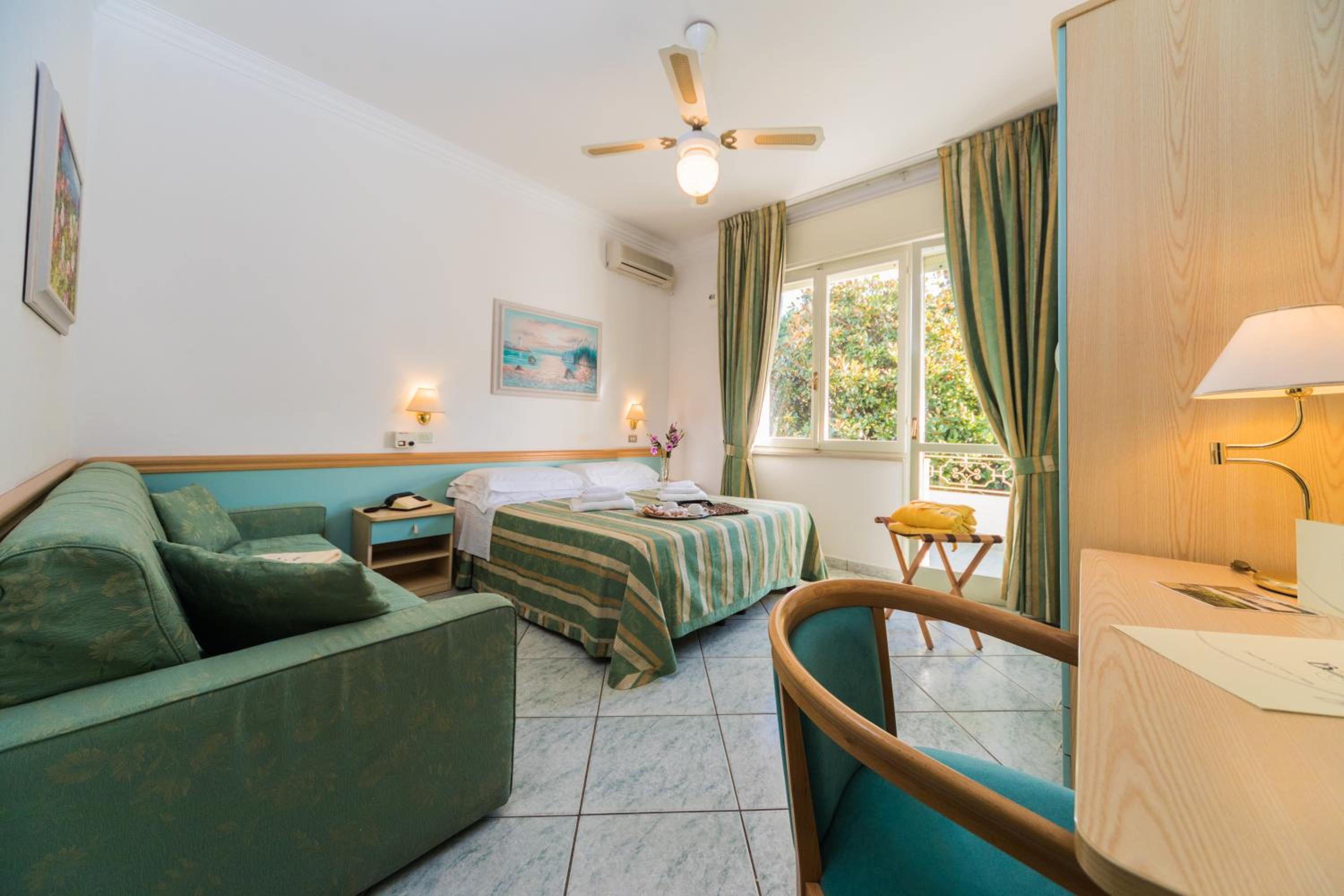 Triple Room photo 1