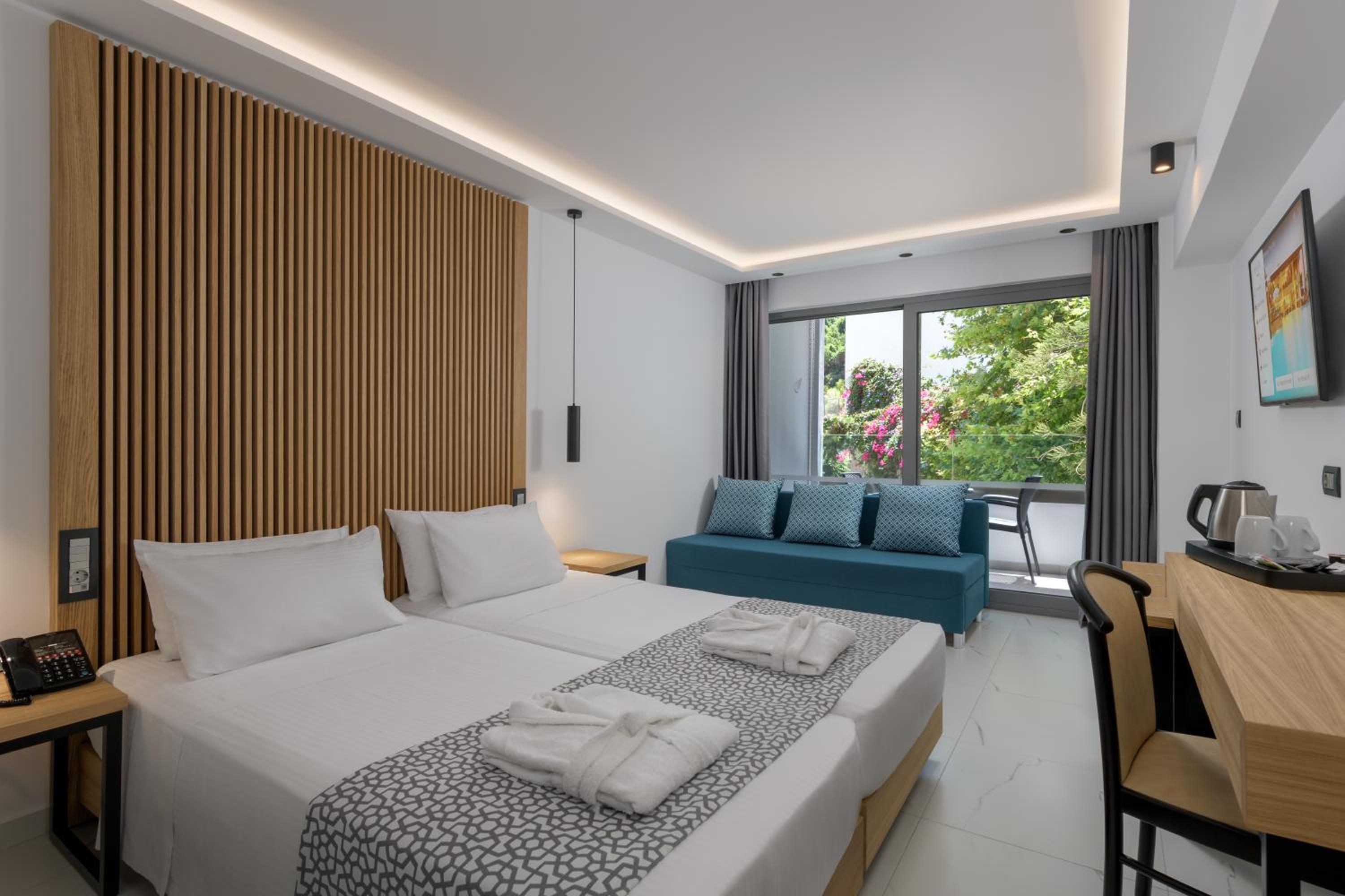 Superior Triple Room