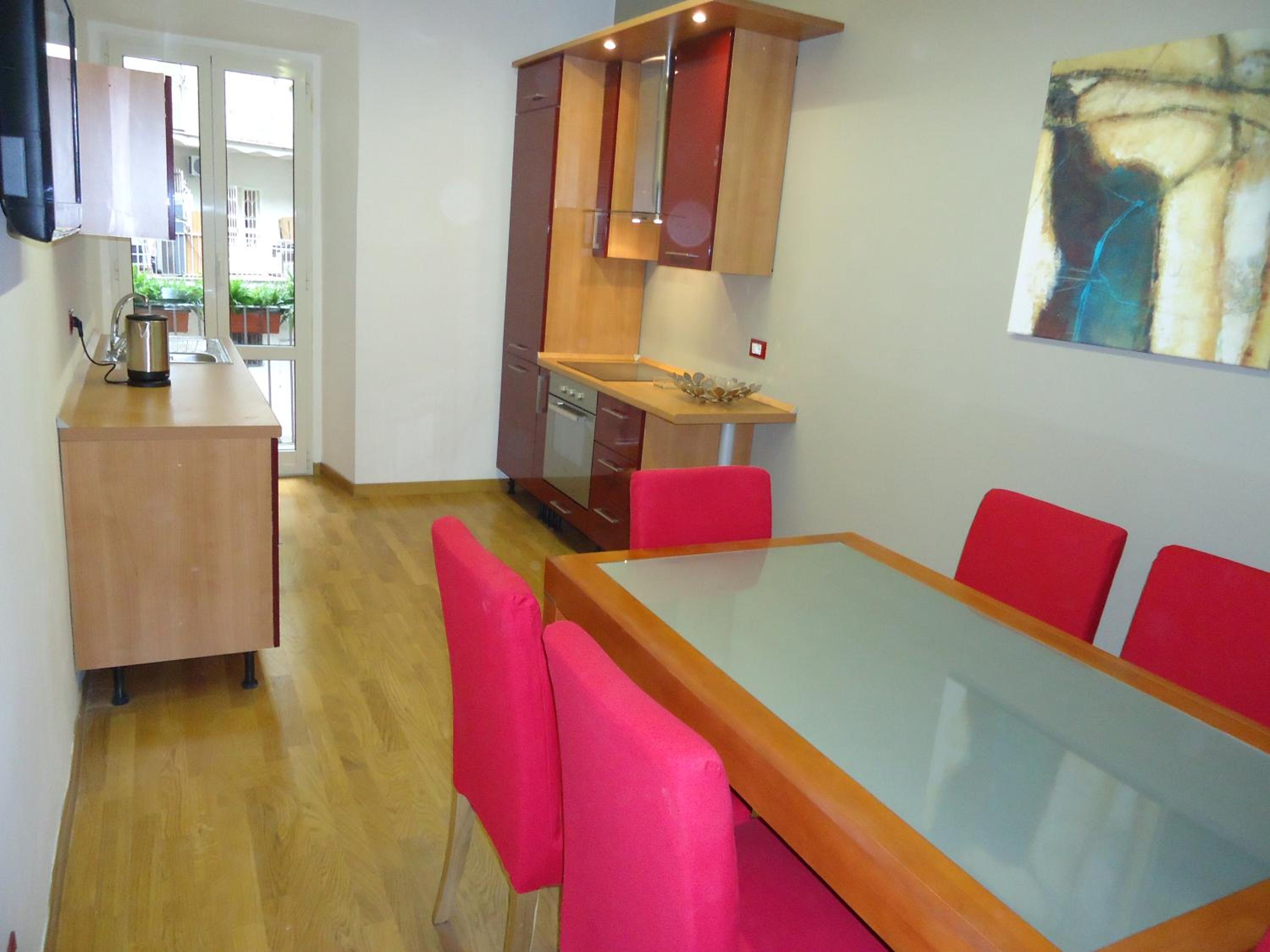 Deluxe Apartment 2 with view photo 2