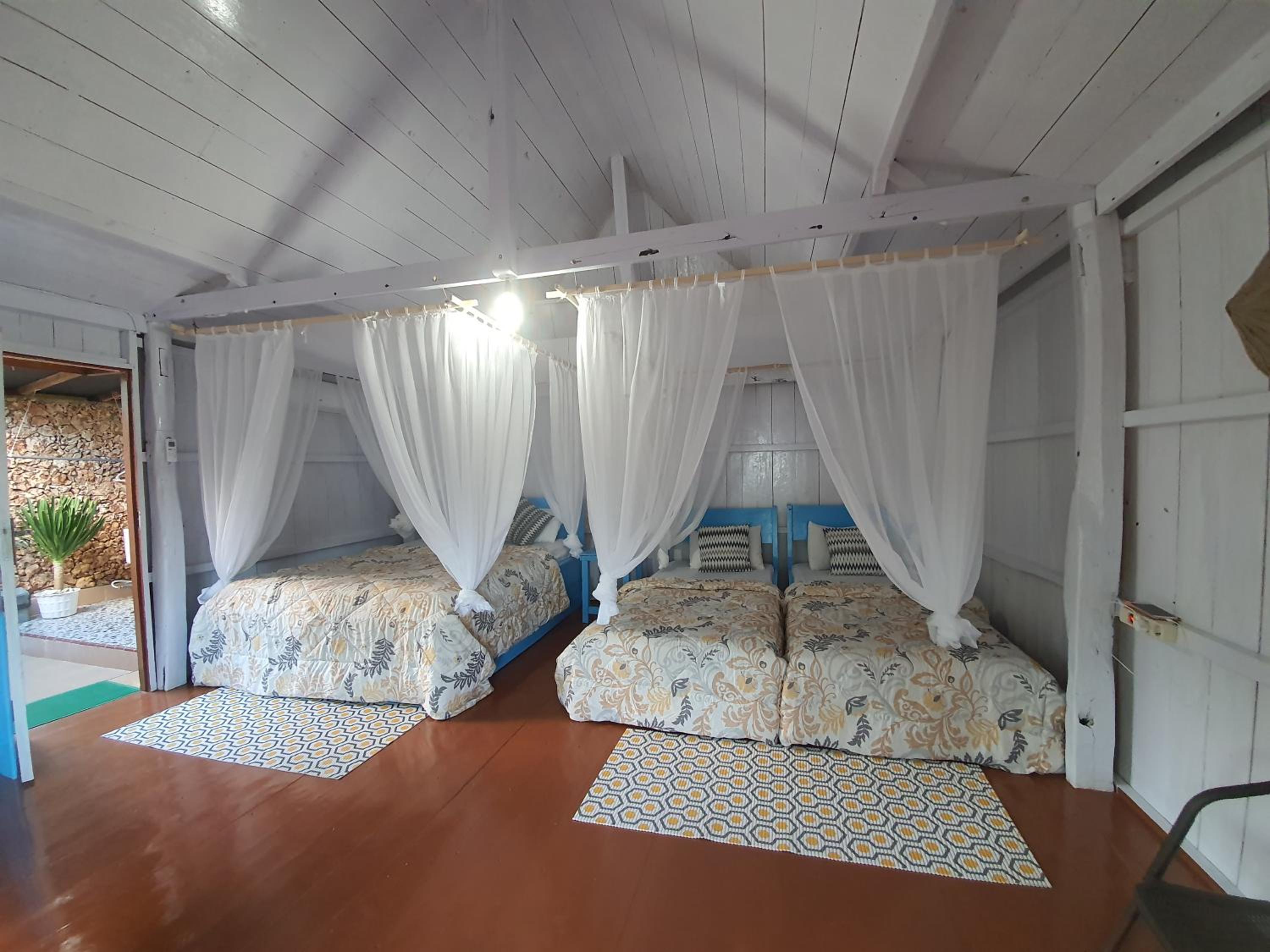 Family Room with Balcony - Photo 1