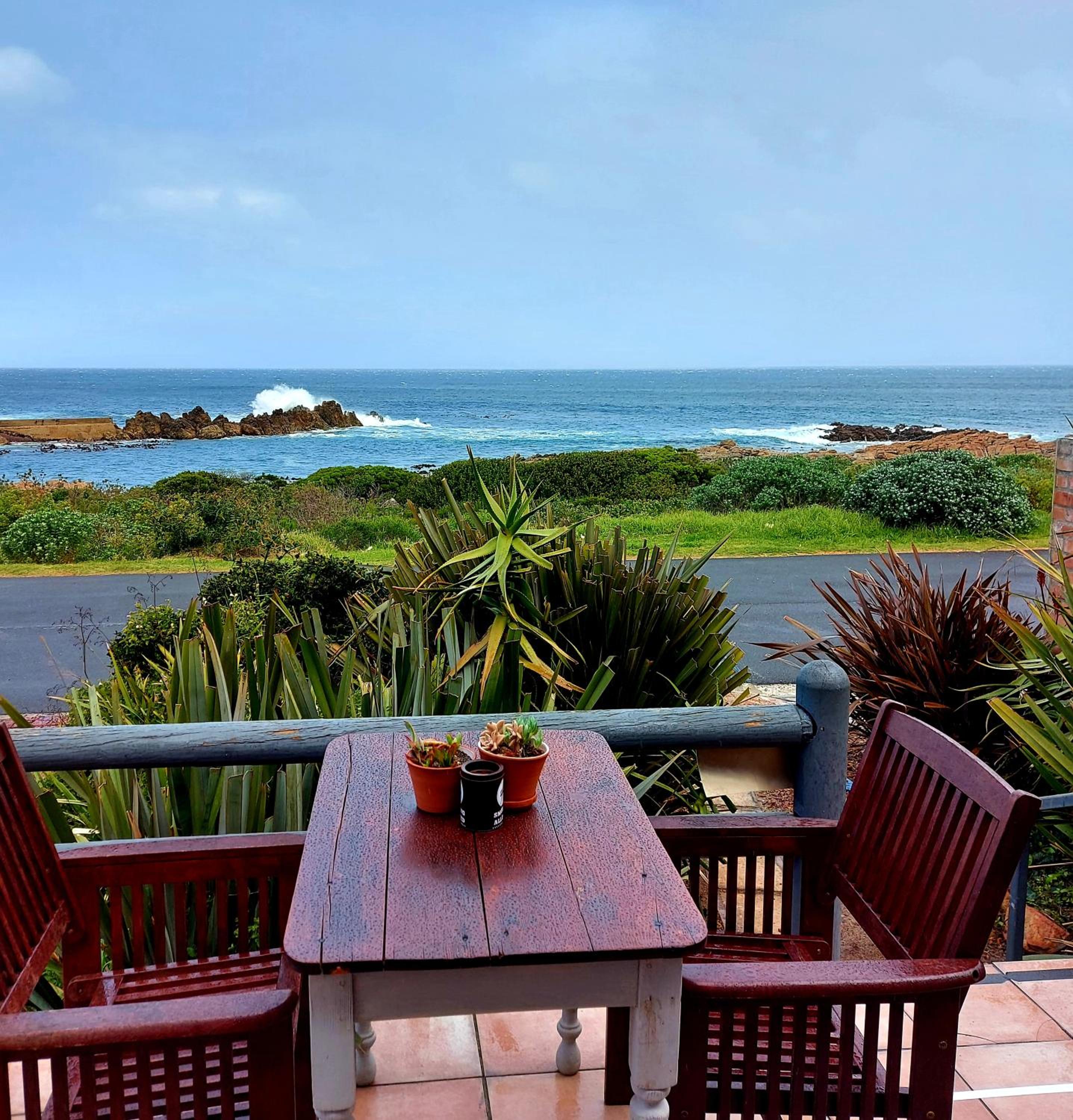 One-Bedroom Apartment - Sea Front - Photo 34