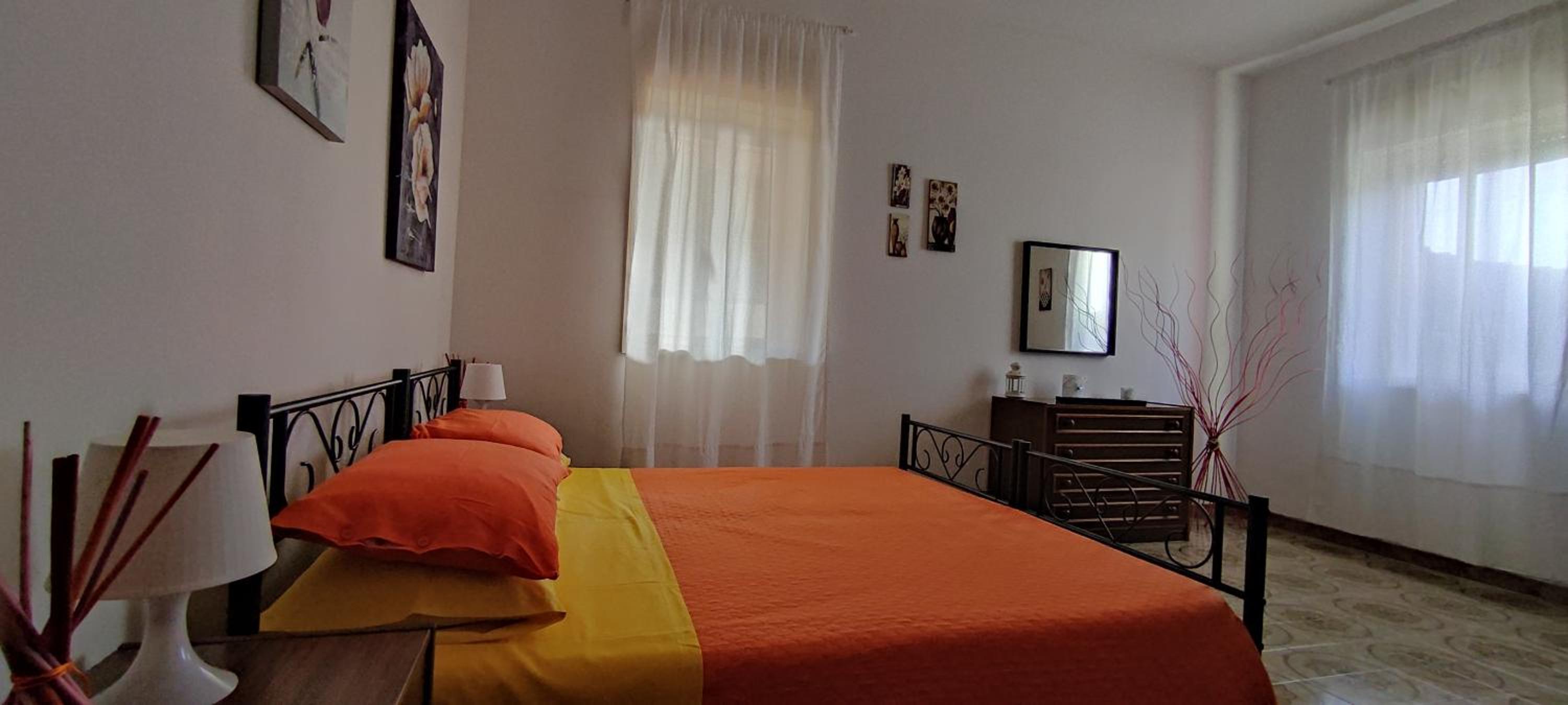 Apartment photo 1