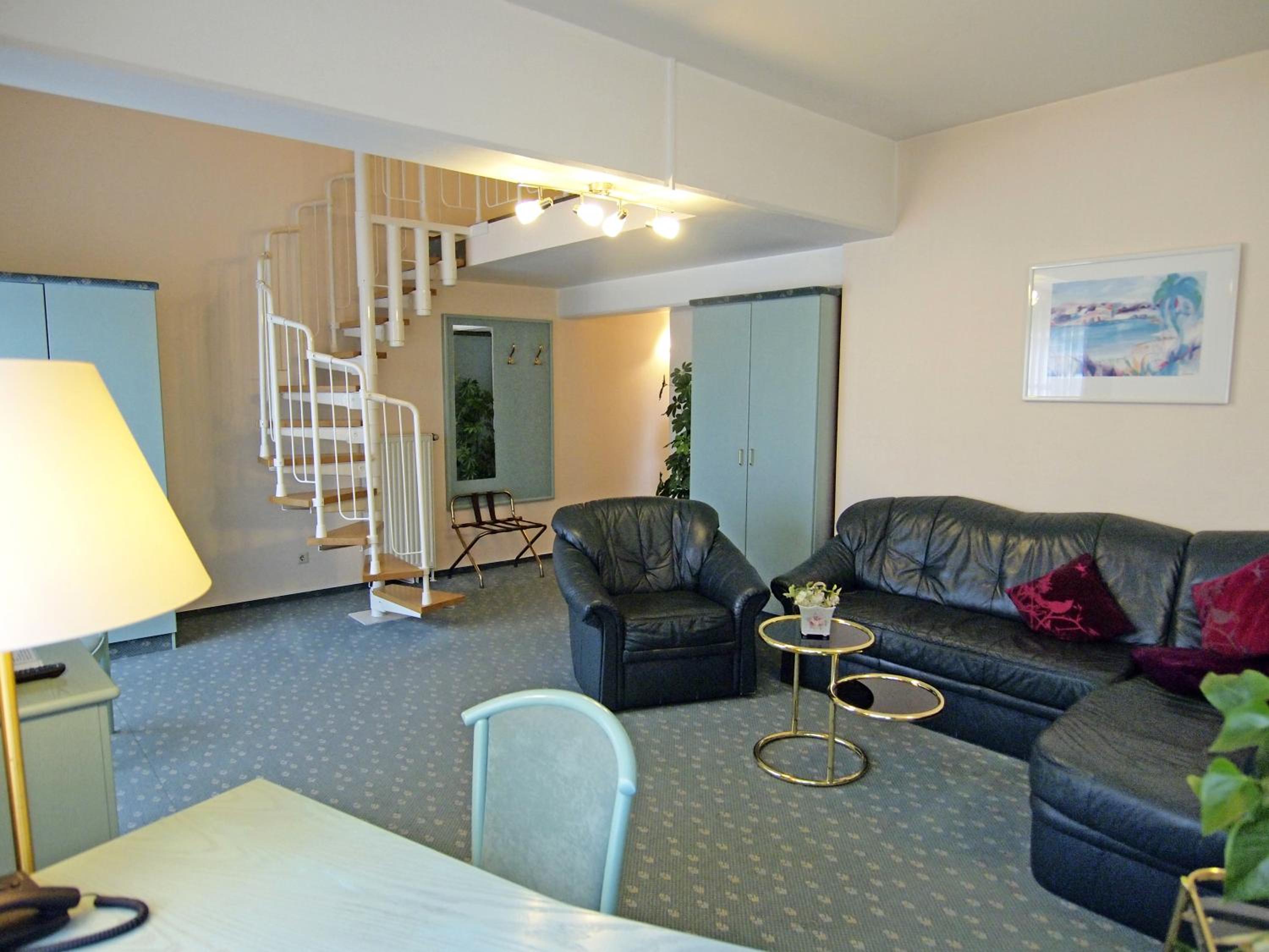 Apartment - Split Level - Photo 6