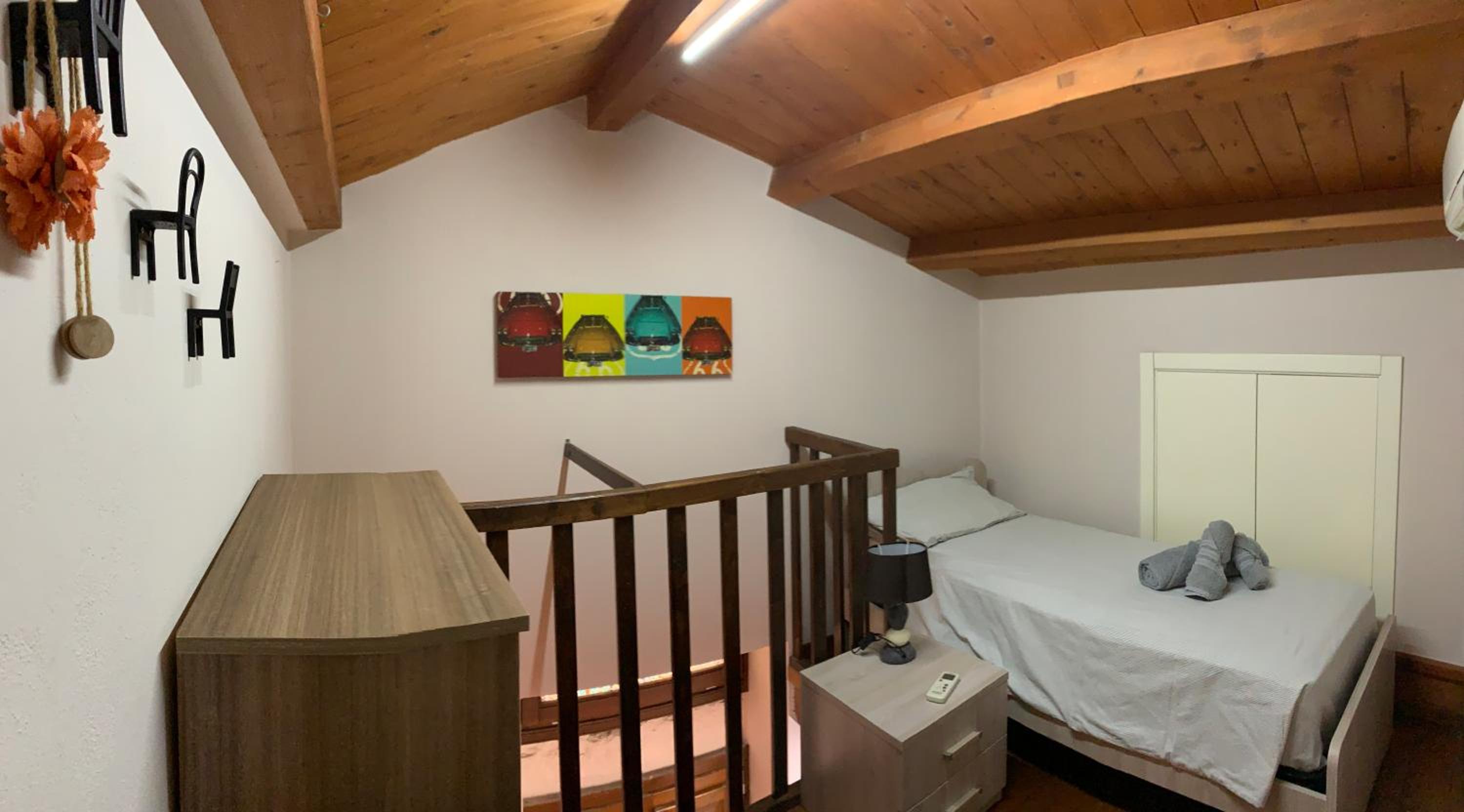 One-Bedroom House photo 1