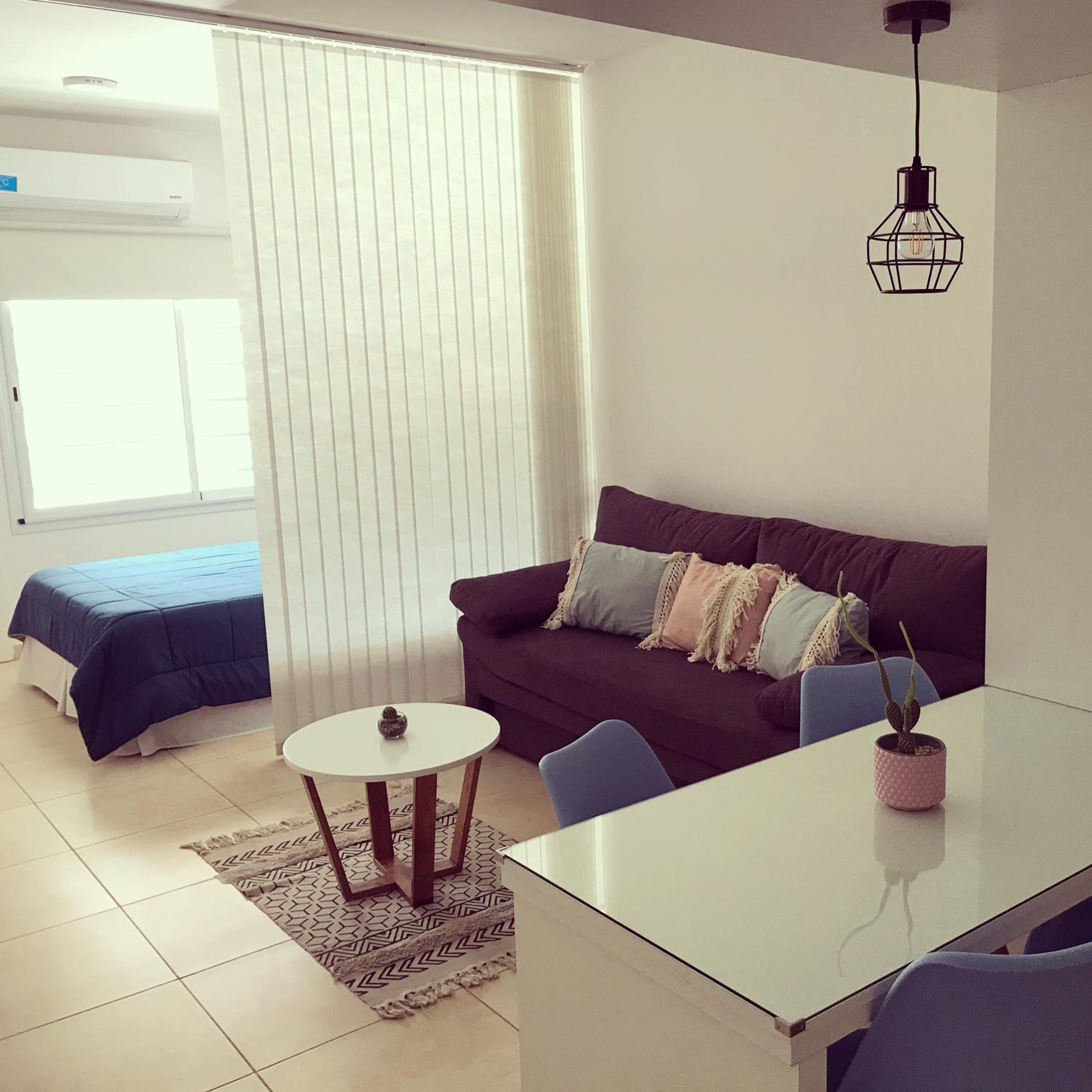 One-Bedroom Apartment photo 1
