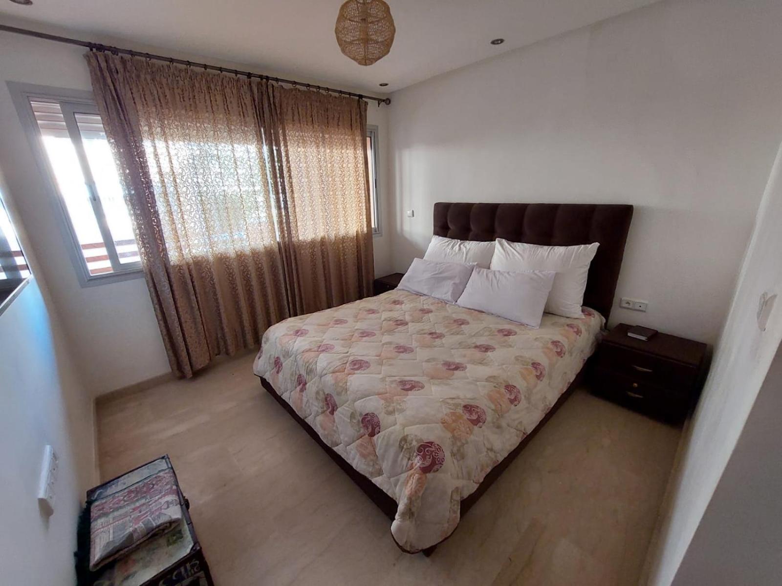 One-Bedroom Apartment photo 1