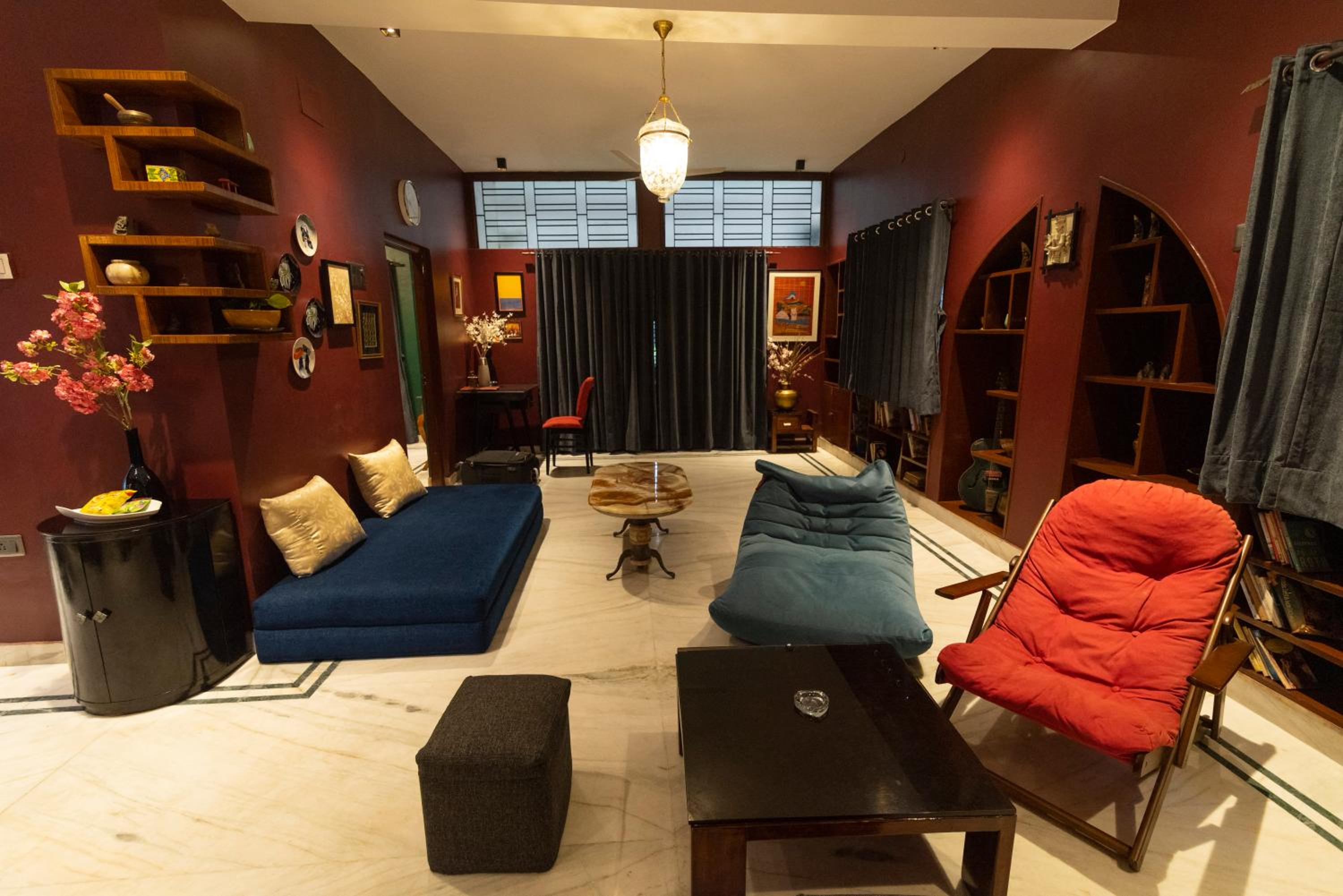 One-Bedroom Apartment - Photo 18