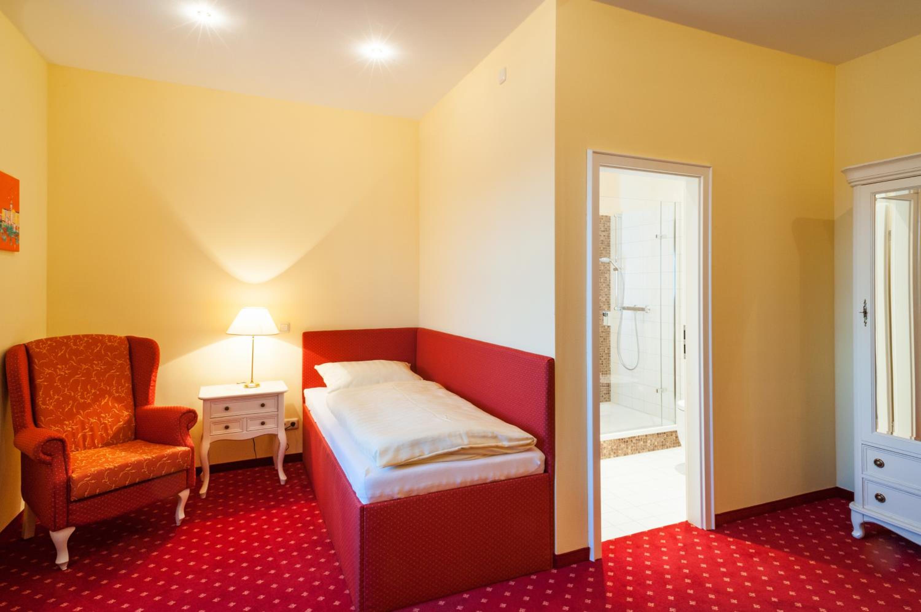 Deluxe Single Room photo 1