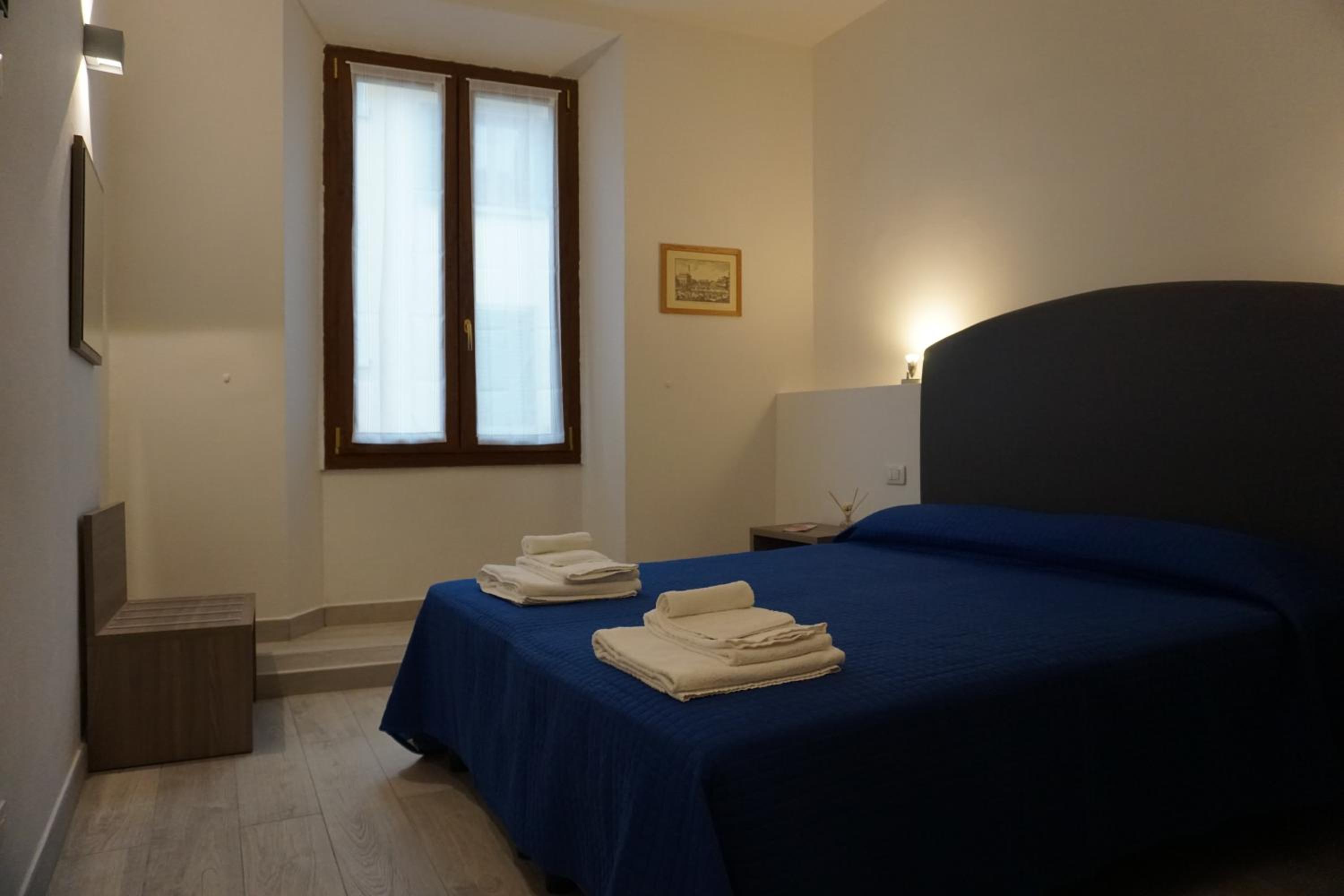Double or Twin Room photo 1