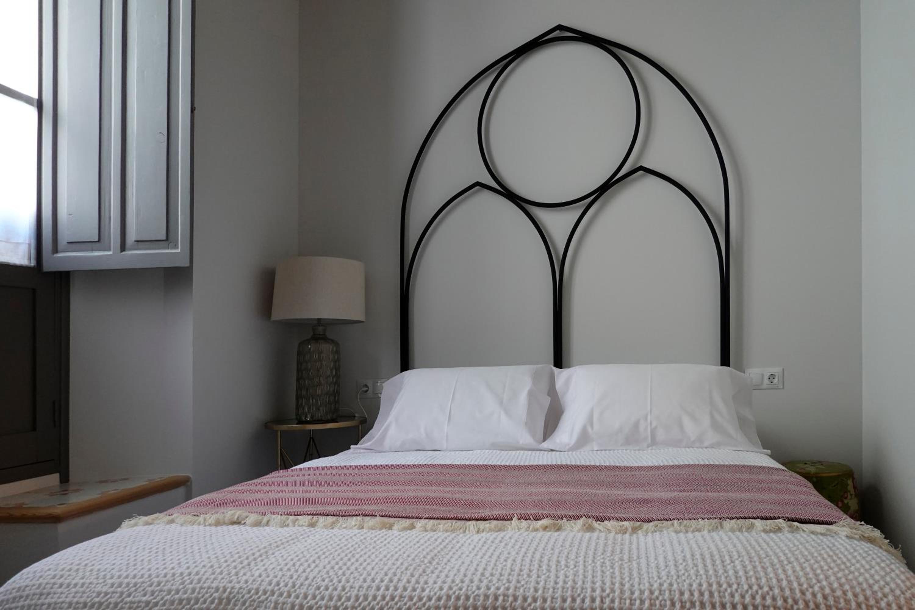 Executive Suite - Photo 9