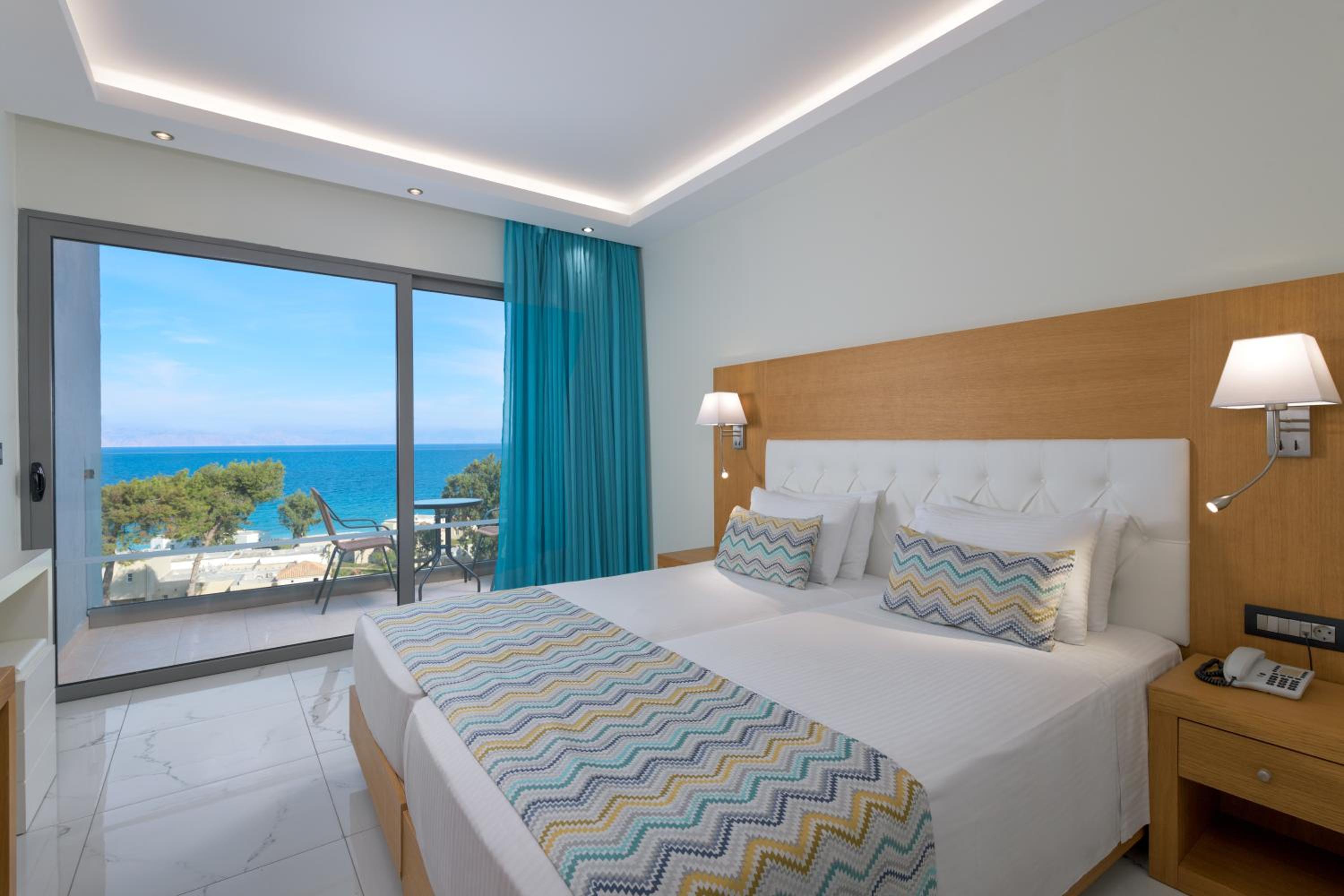 Standard Double or Twin Room with Sea View