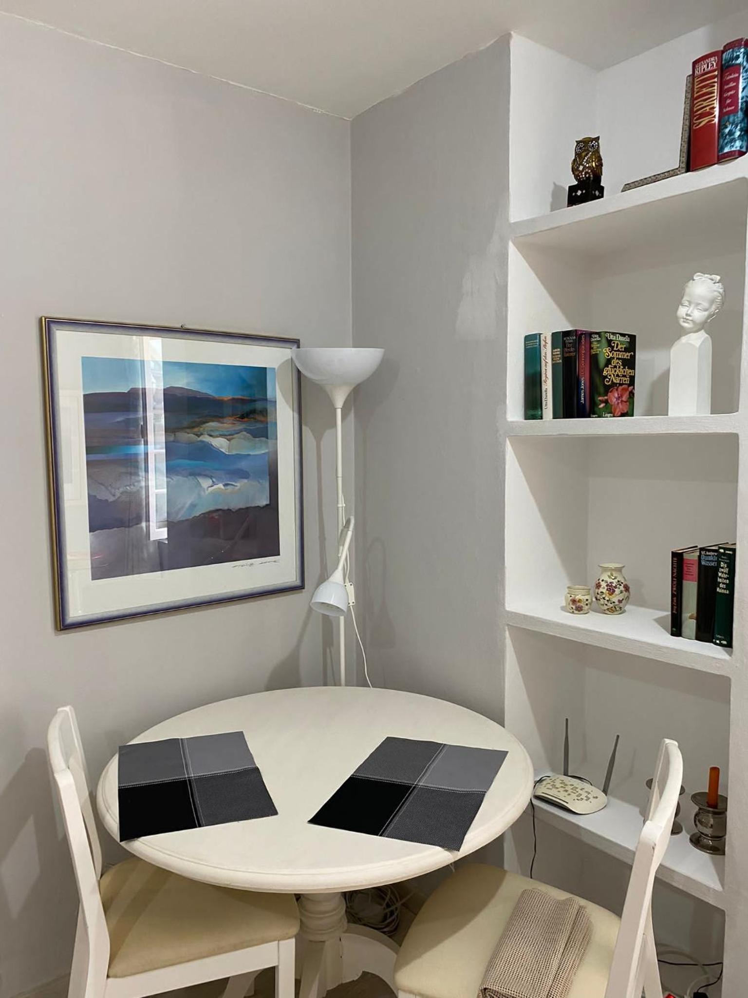 One-Bedroom Apartment with Terrace photo 2