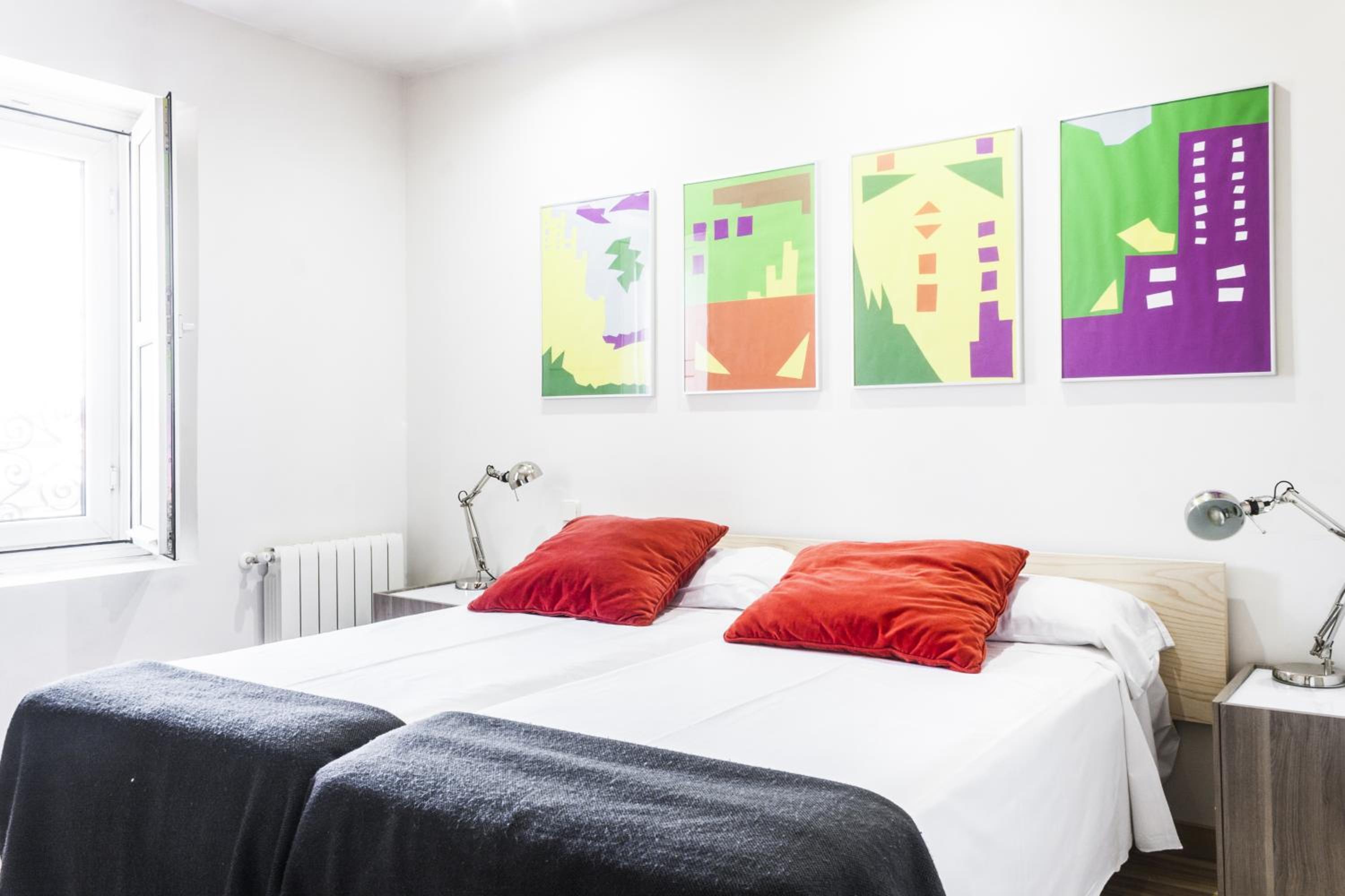 Apartamento de Cuatro Habitaciones