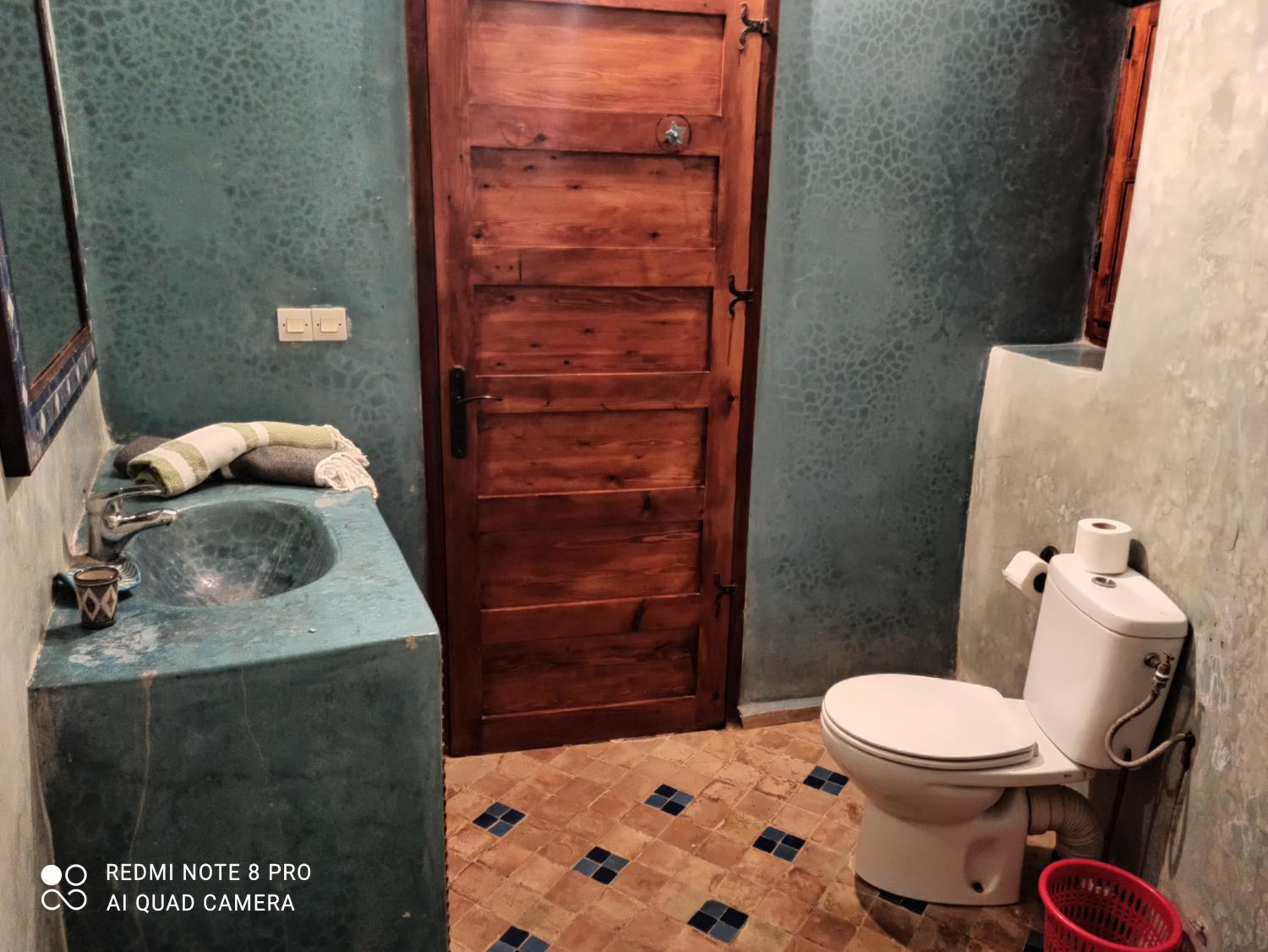 Double Room with Extra Bed - Photo 9