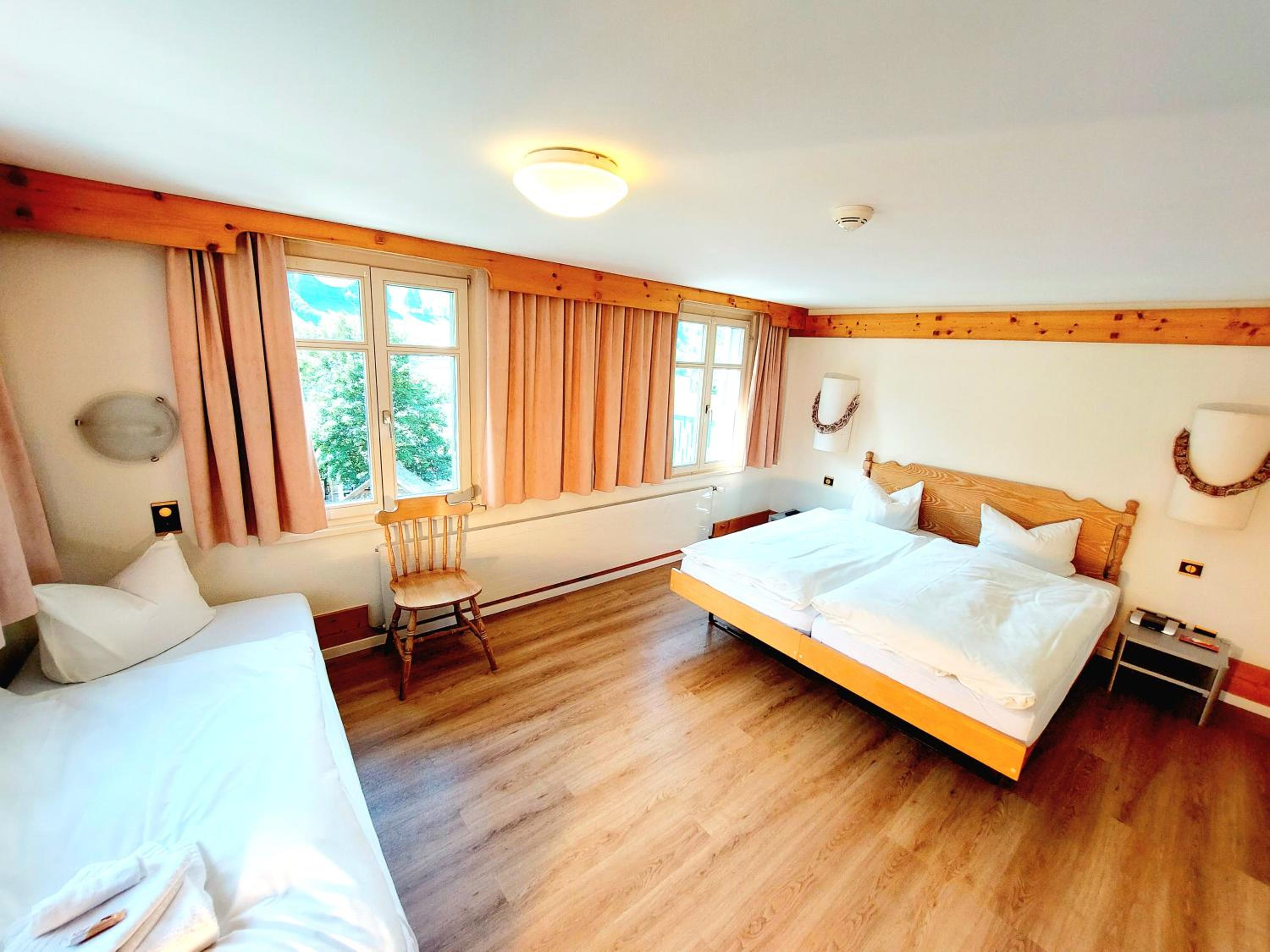 Standard Triple Room - Photo 2