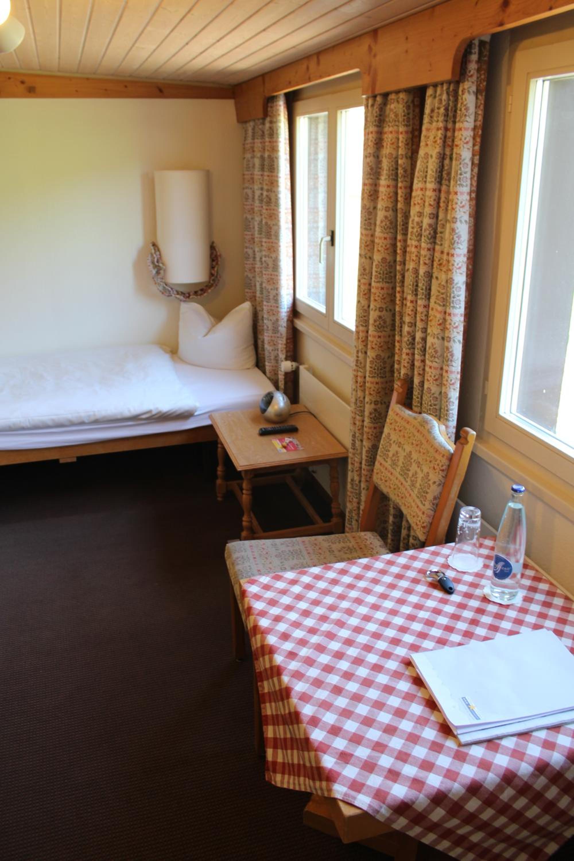 Standard Single Room photo 2
