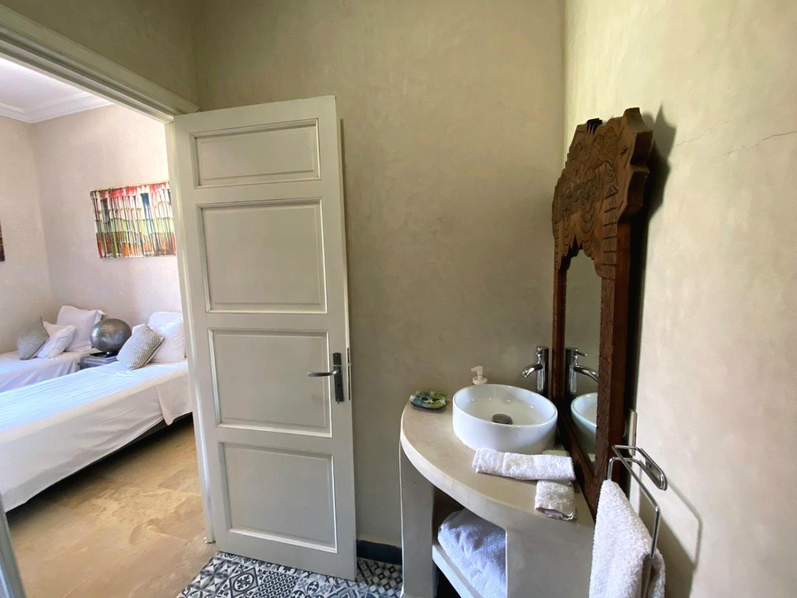 Double or Twin Room photo 2