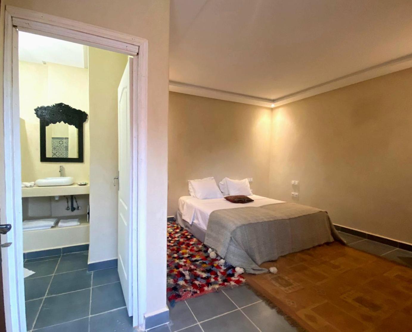 Double Room photo 2