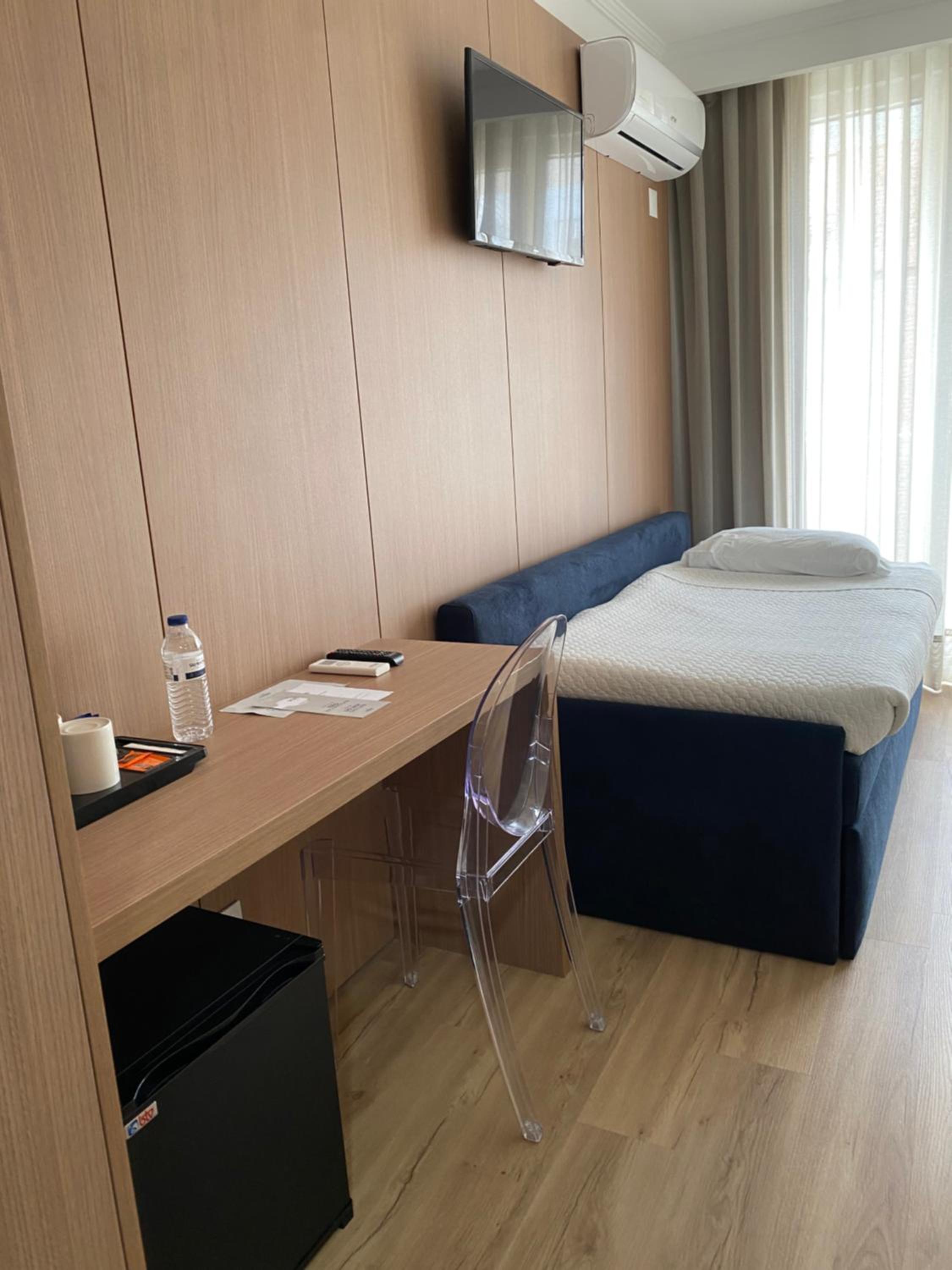 Superior Double Room with Sofa