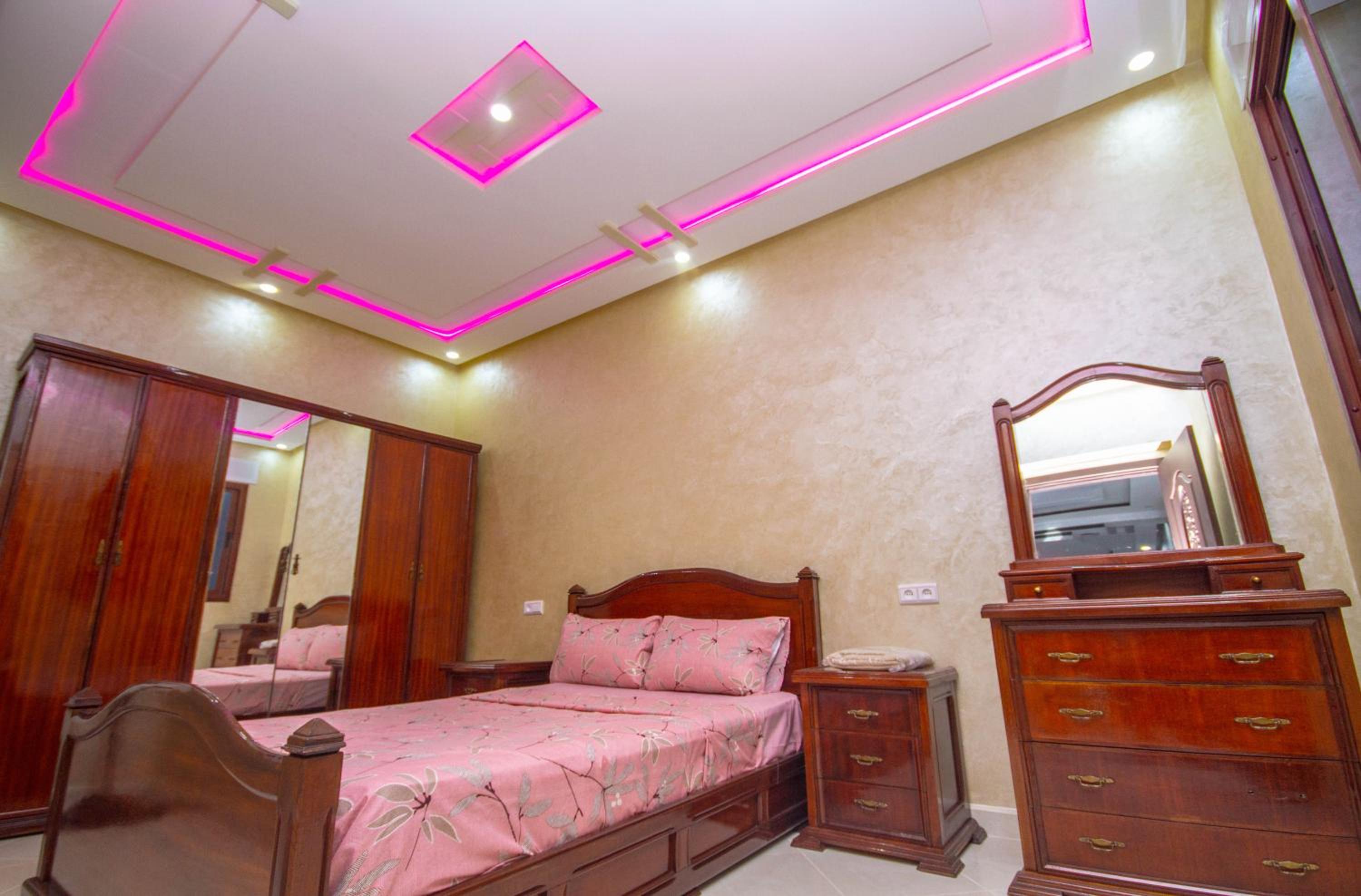 Two-Bedroom Apartment - Photo 9