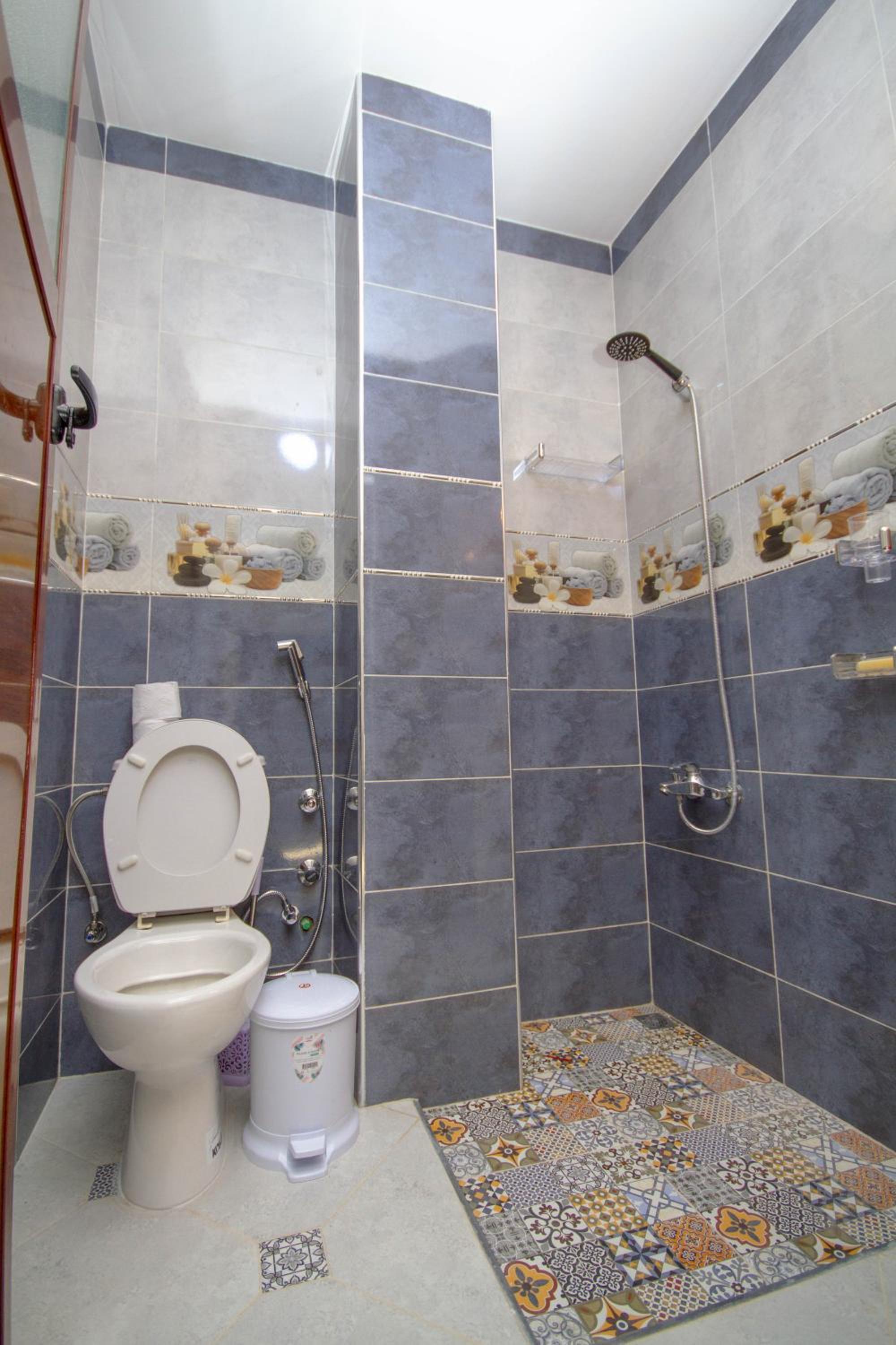 Two-Bedroom Apartment - Photo 7