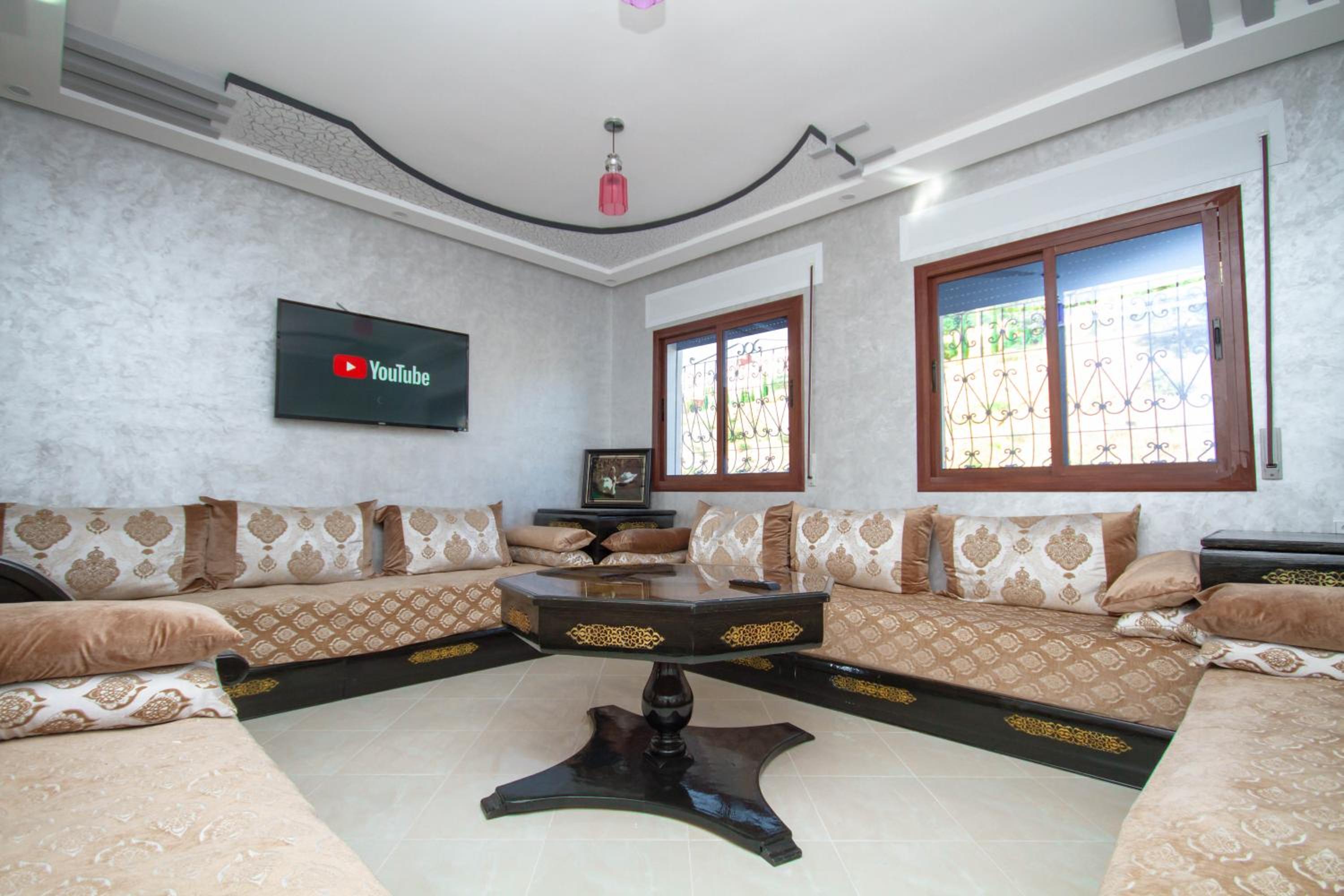 Two-Bedroom Apartment - Photo 10