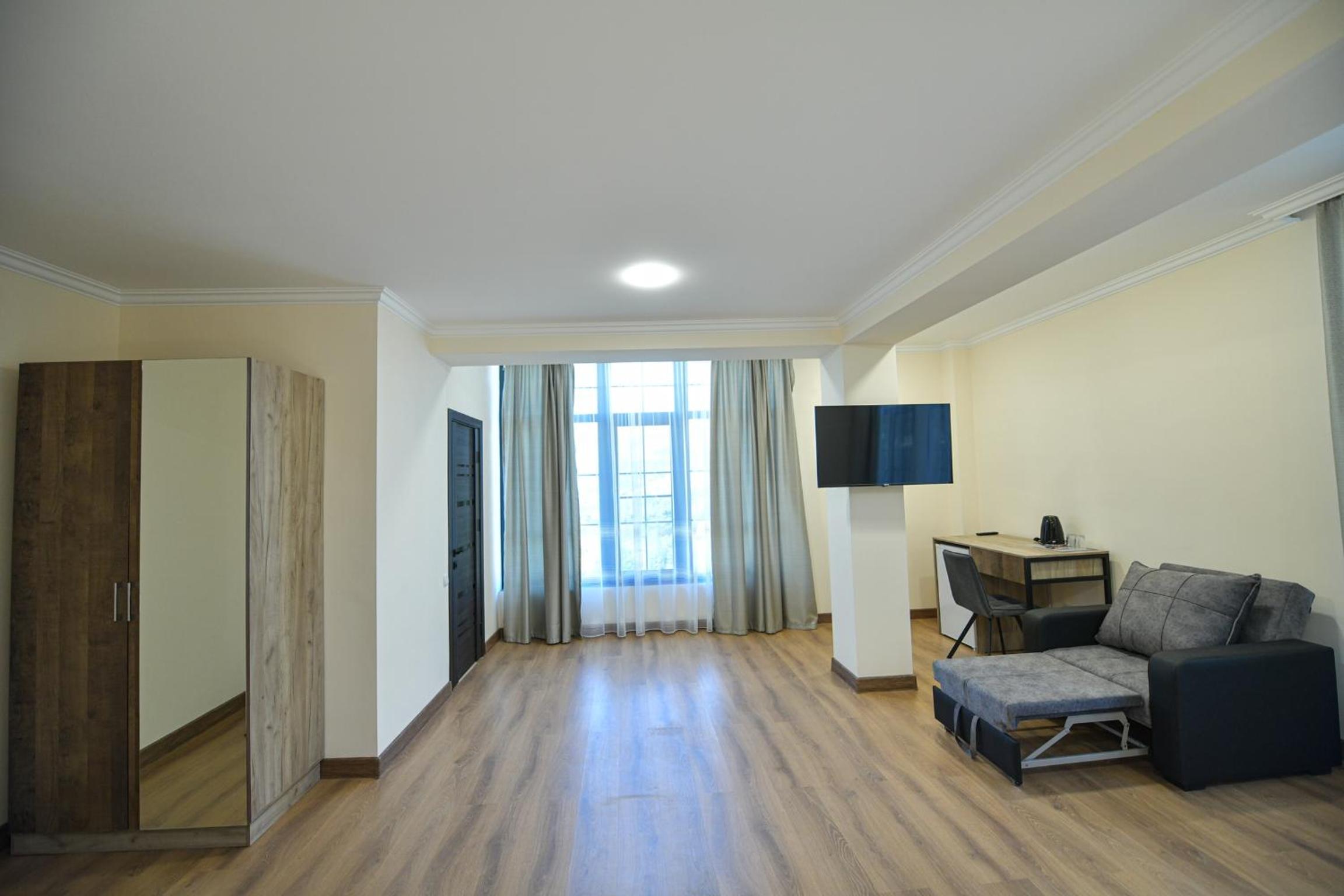 Double or Twin Room photo 2