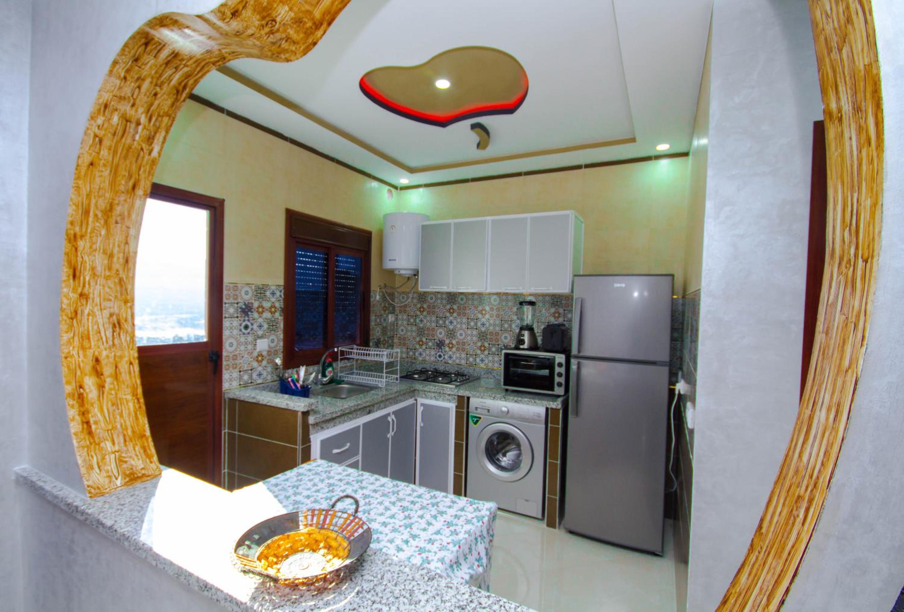 Two-Bedroom Apartment - Photo 3
