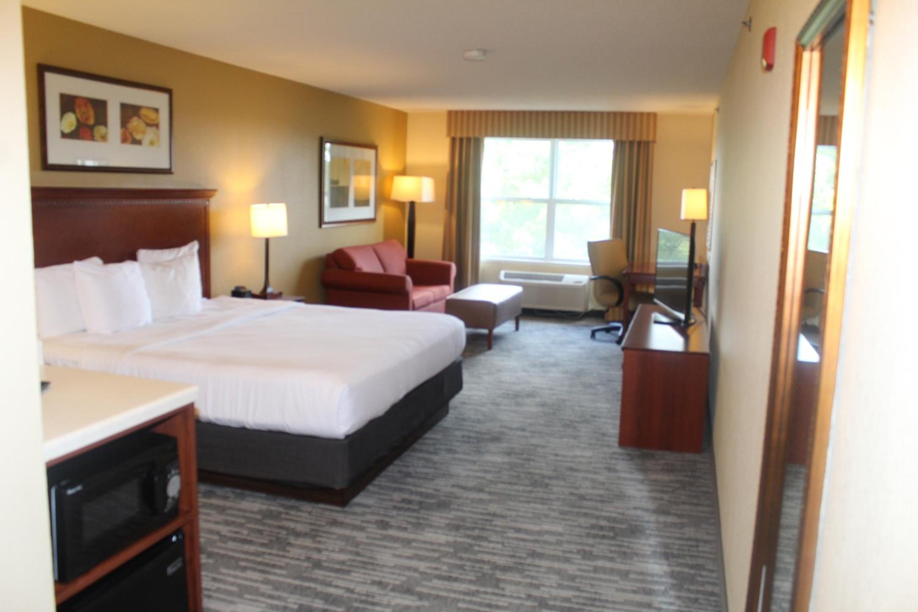Business King Room - Non-Smoking - Photo 1