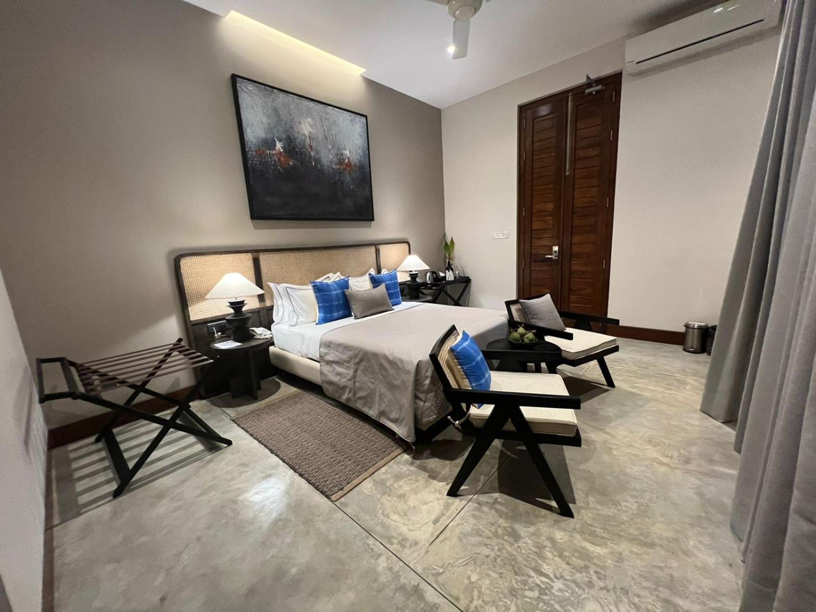 Deluxe Double Room with Pool Access photo 2