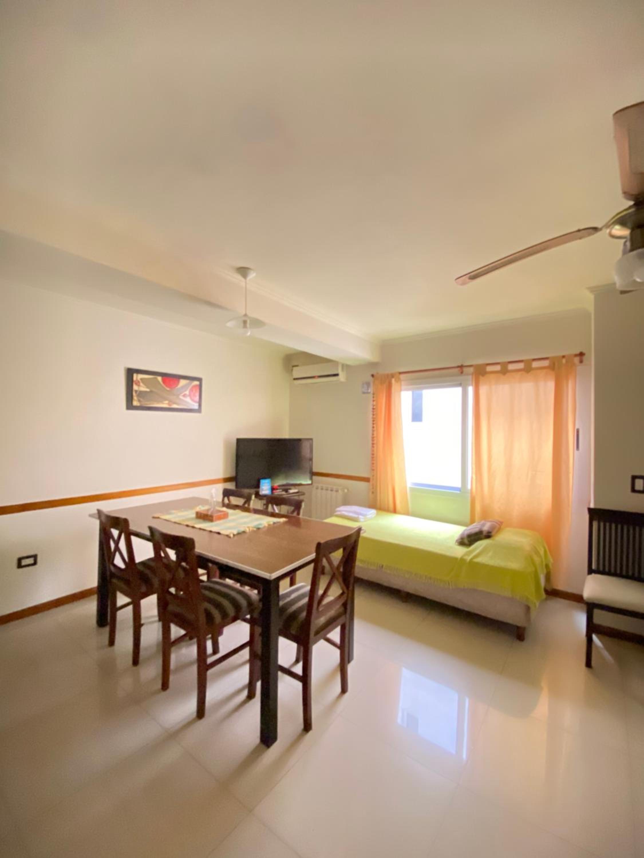 One-Bedroom Apartment photo 2