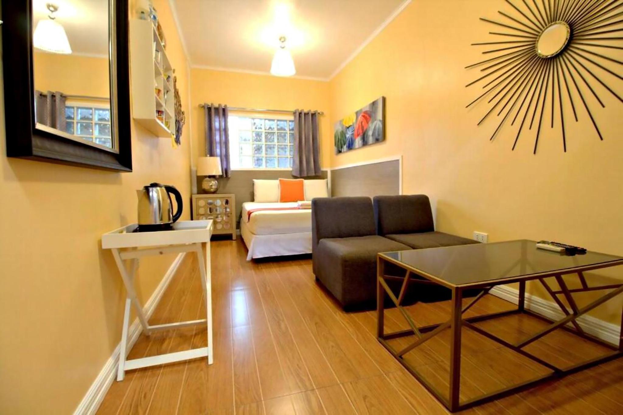 Standard Double Room with Shared Bathroom photo 2