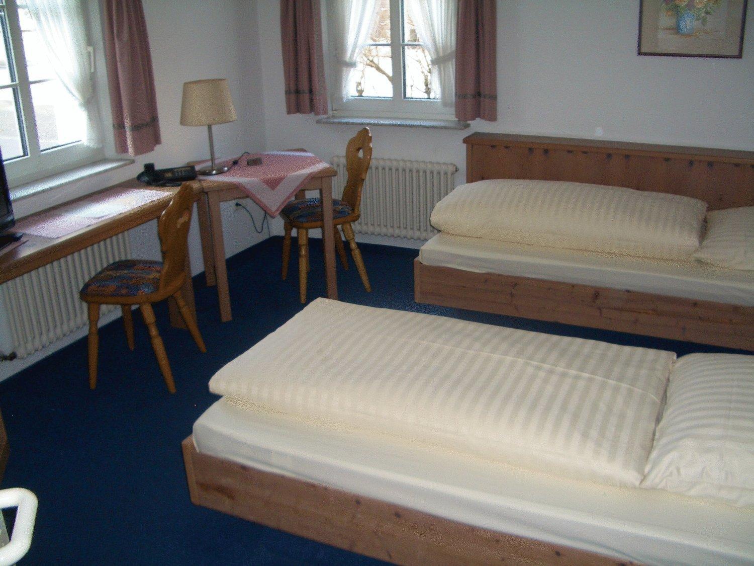 Double Room in Guest House - Photo 1