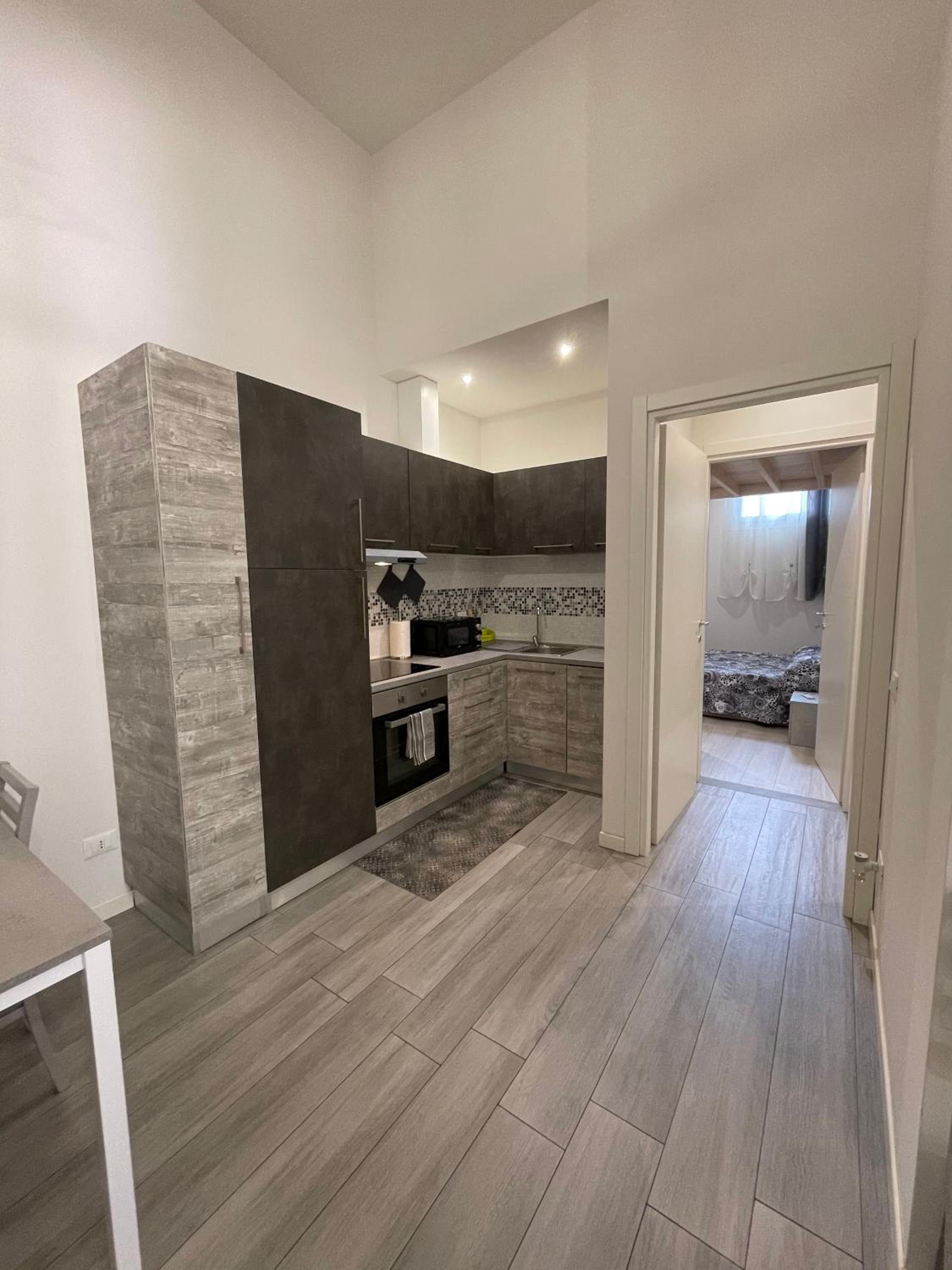 Two-Bedroom Apartment - Photo 18