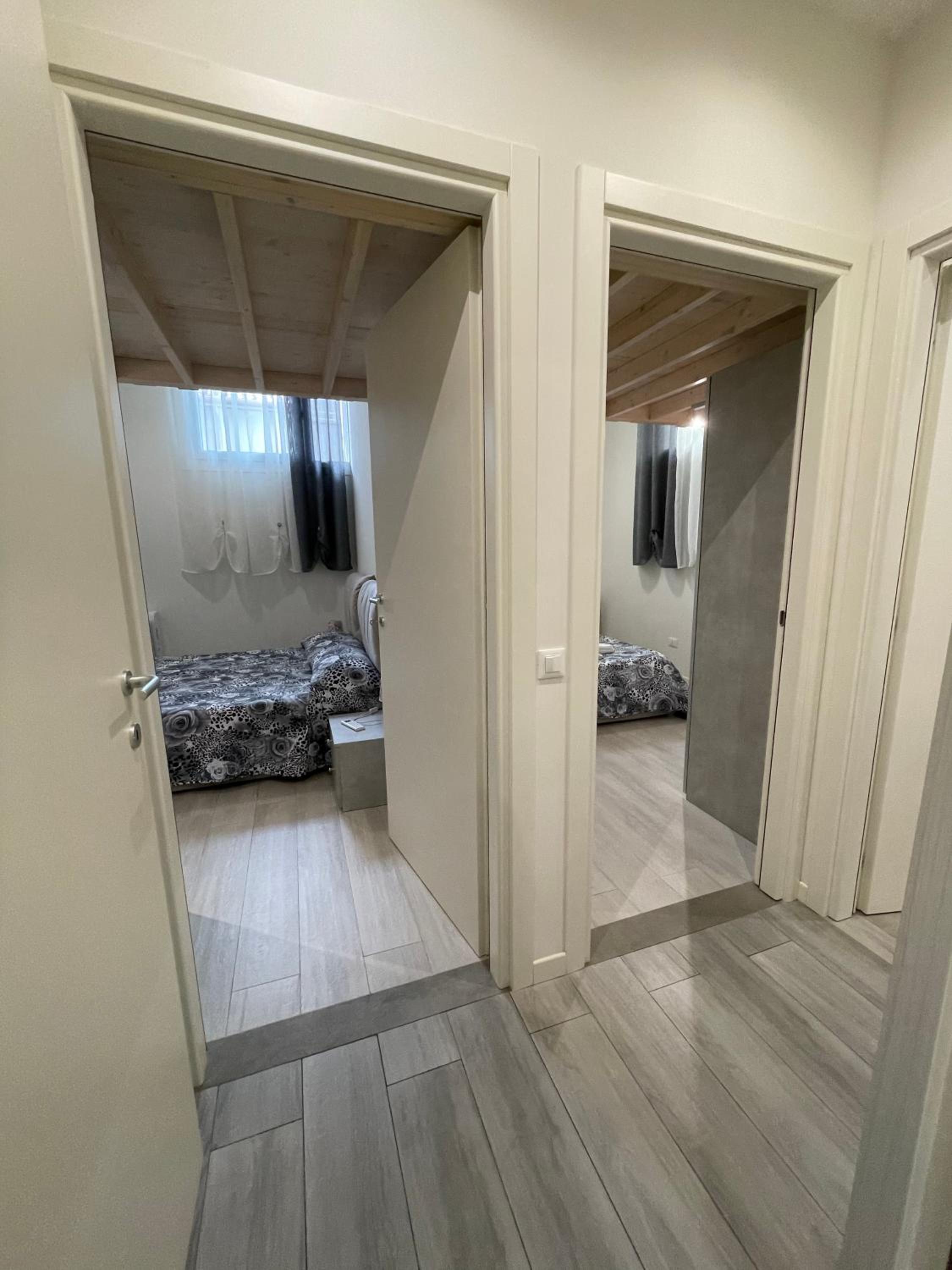 Two-Bedroom Apartment - Photo 6