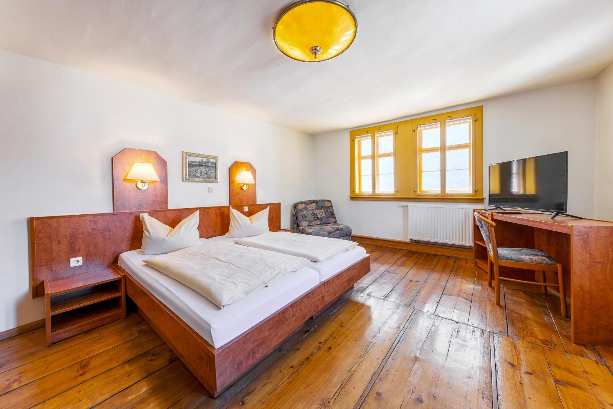 Double Room - Photo 1