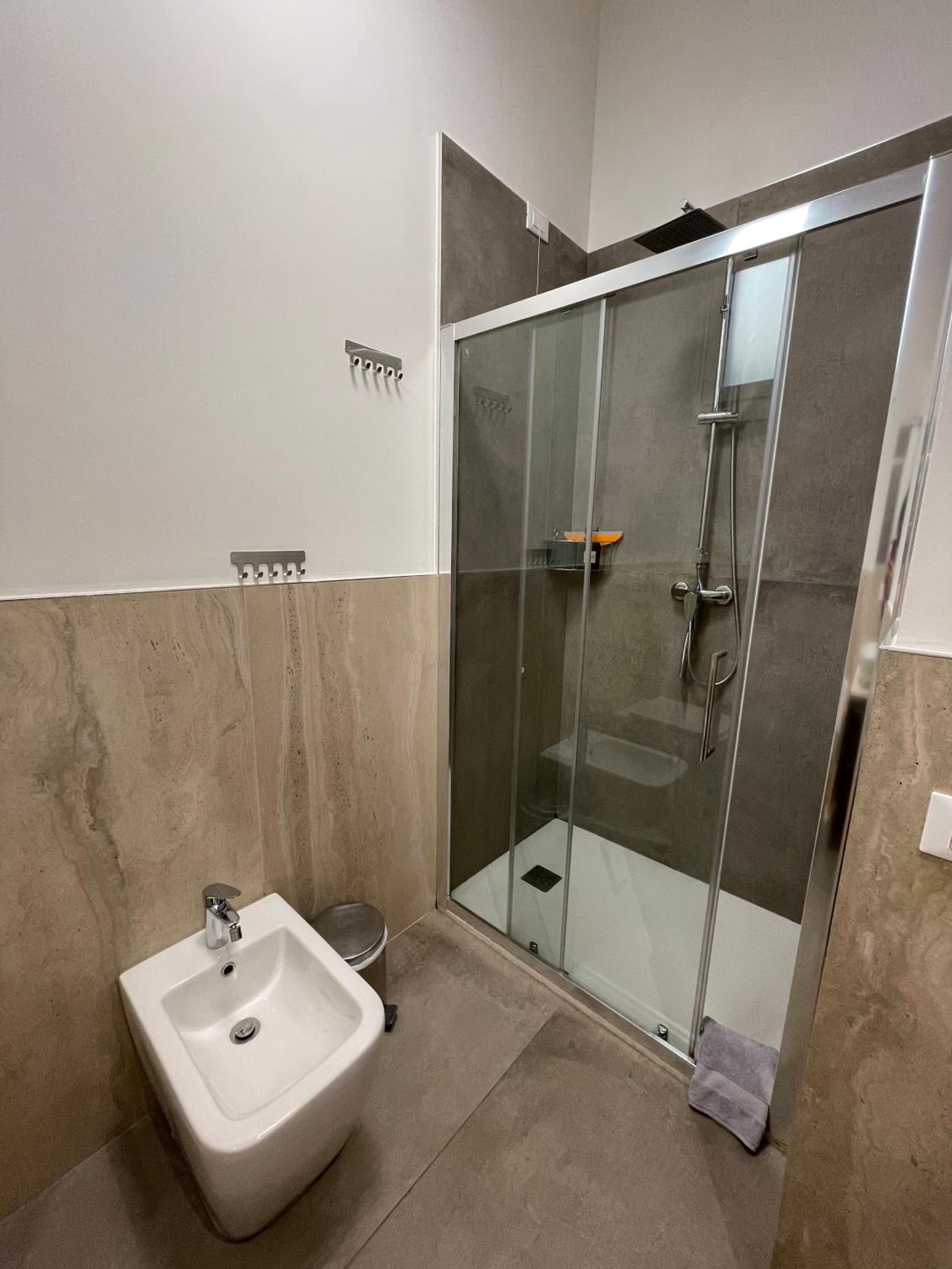 Two-Bedroom Apartment - Photo 12