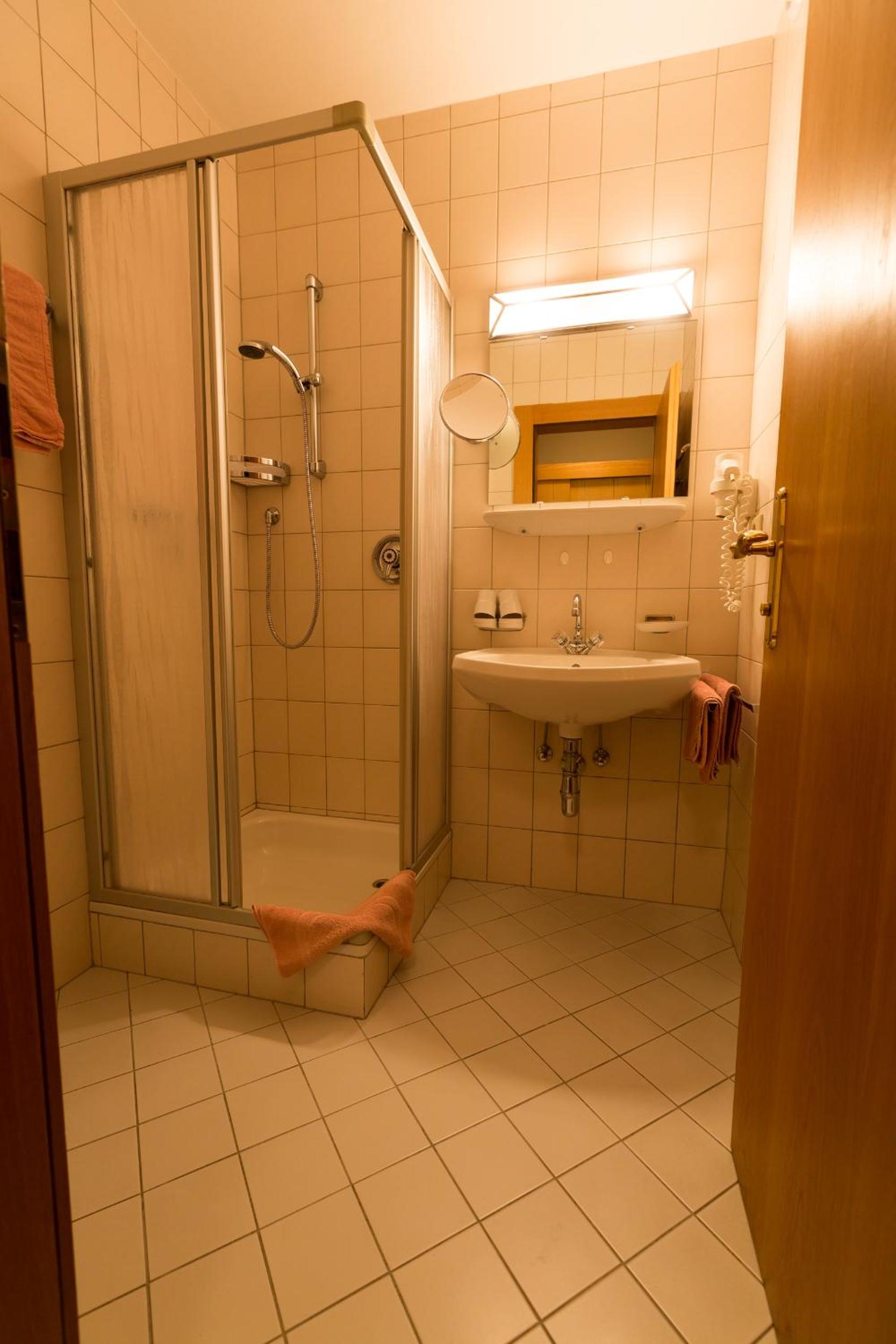 Doppelzimmer Nebengebäude photo 3
