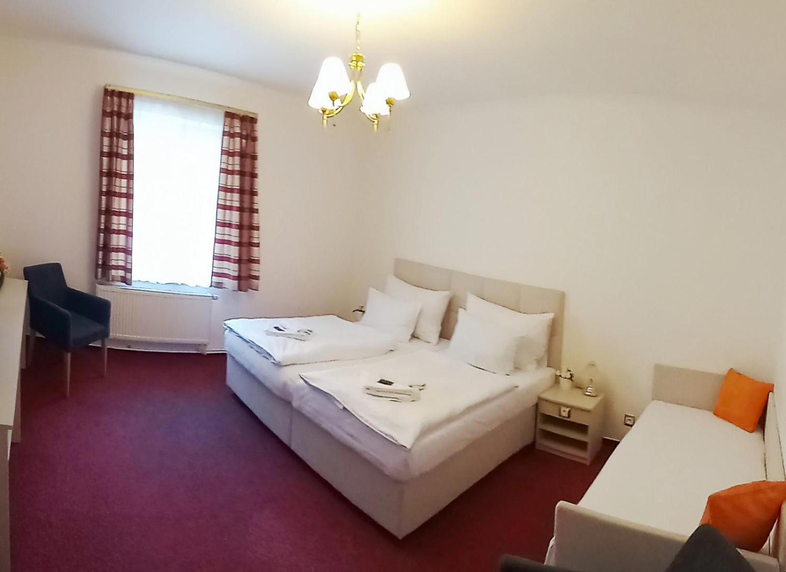 Luxury Triple Room photo 2
