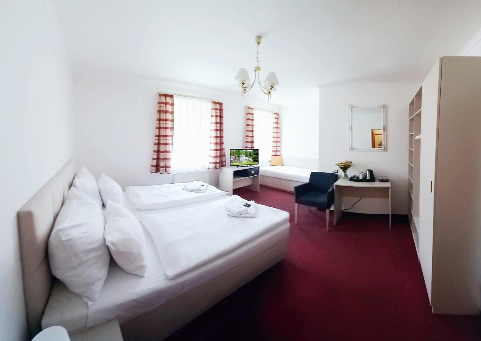Luxury Triple Room photo 3