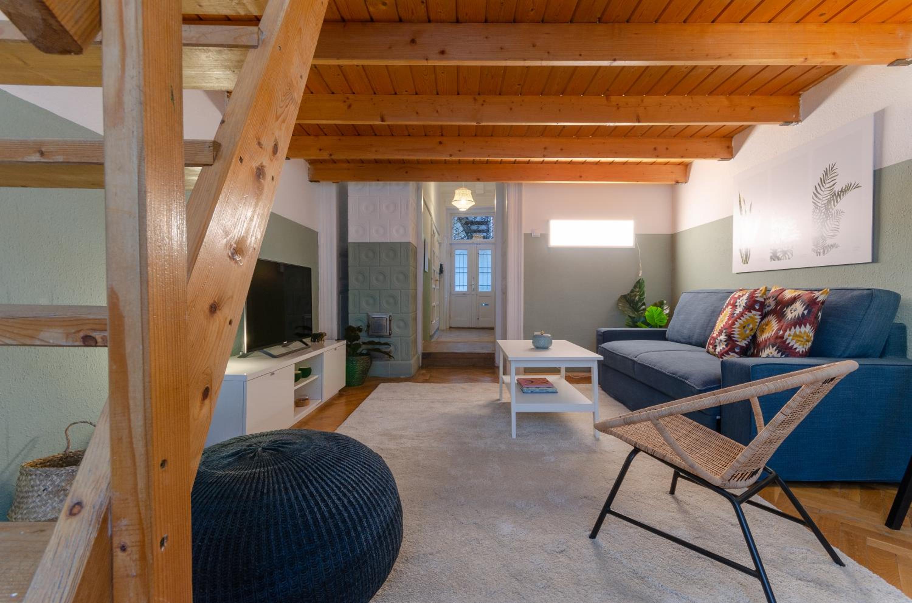 One-Bedroom Apartment - Photo 10